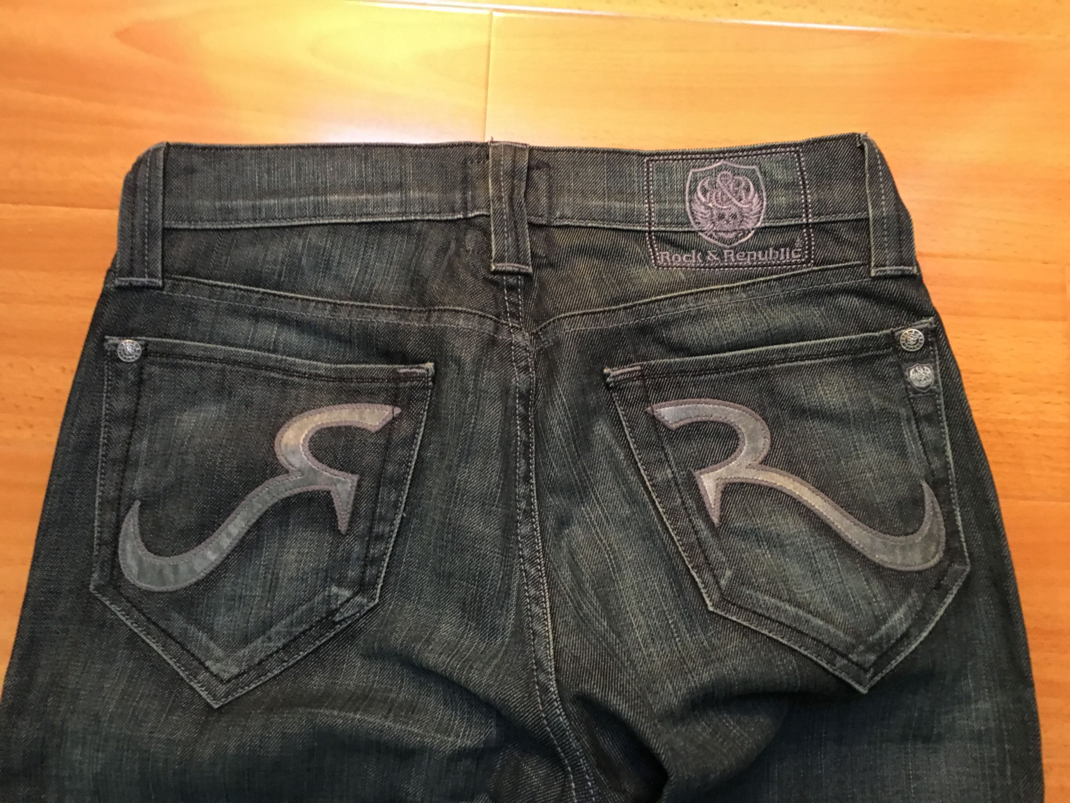 Rock & Republic Straight Leg Jeans Size US 31 - 6 Thumbnail