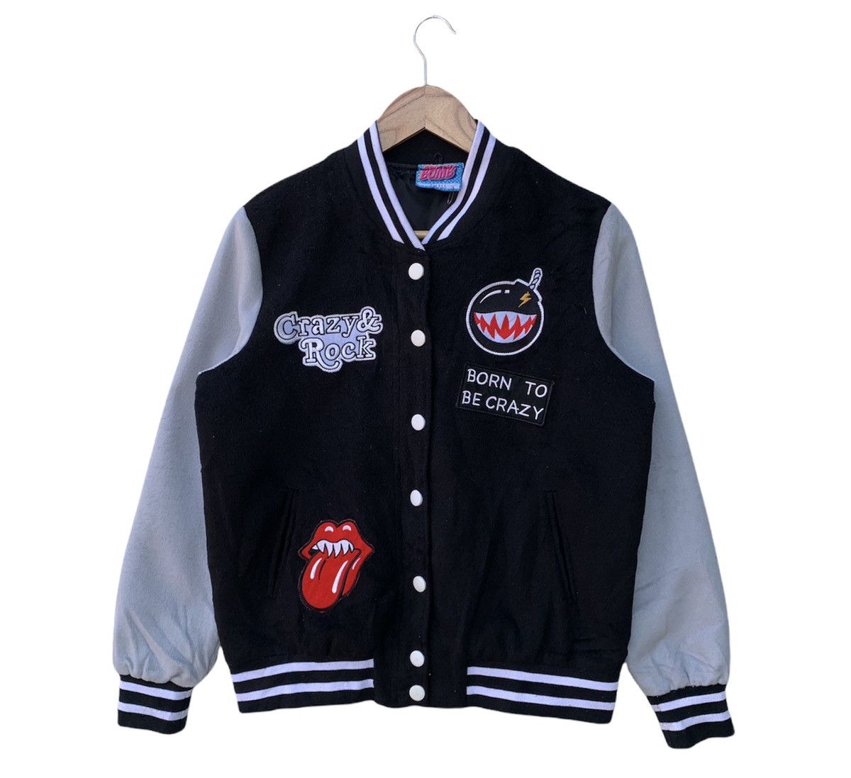 超ポイント祭 期間限定 crazyraccoon VARSITY JACKET | www