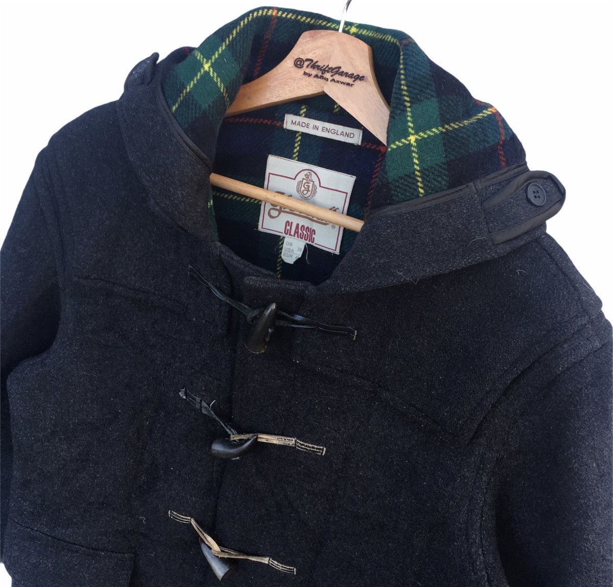 Gloverall Vintage Gloverall Classic Wool Duffle Coat Made in England Size US L / EU 52-54 / 3 - 3 Thumbnail