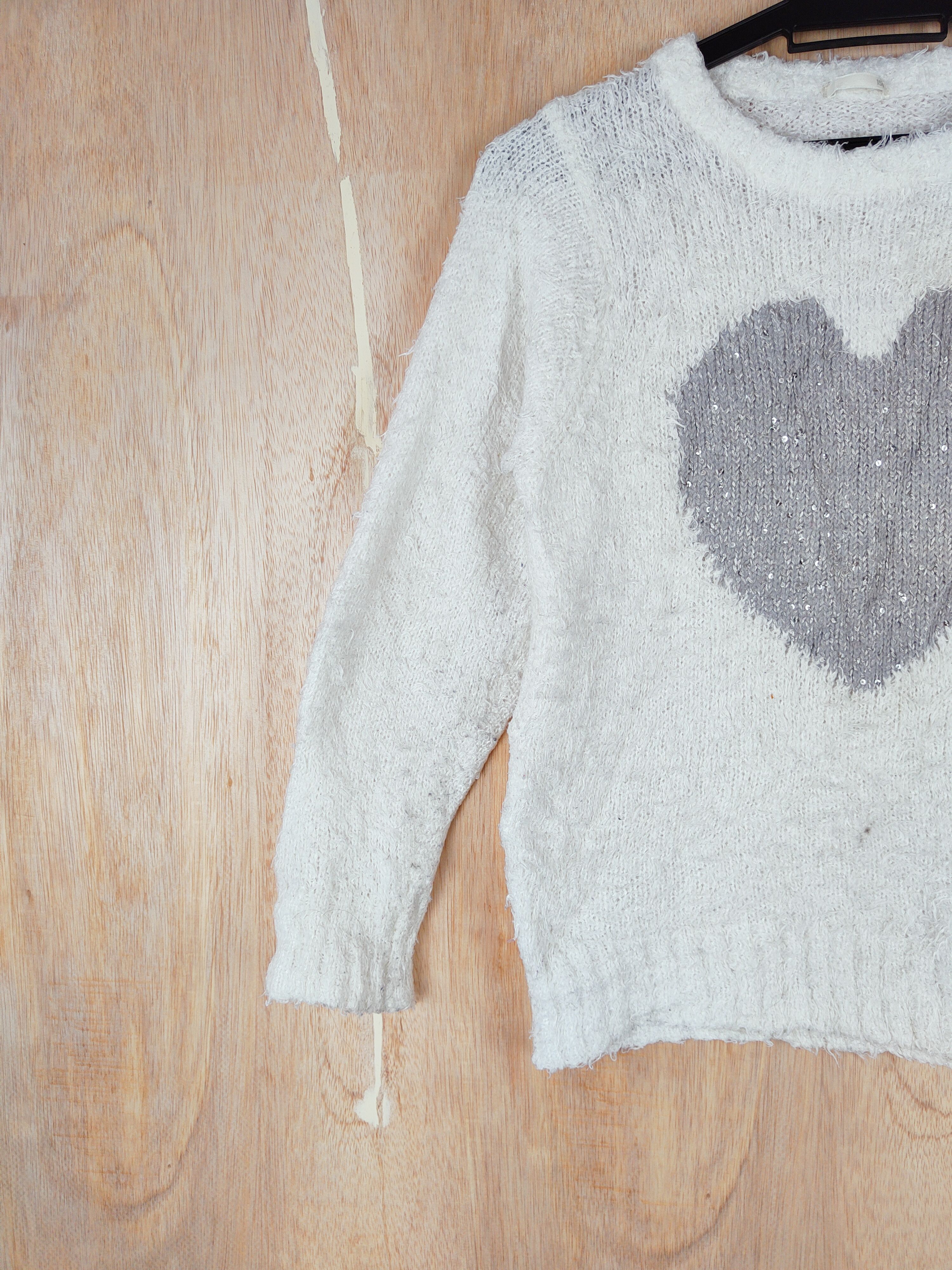 Japanese Brand × Other GU (Love) White Shag Shaggy Fur Mohair Knitwear #S277 Size US S / EU 44-46 / 1 - 3 Thumbnail
