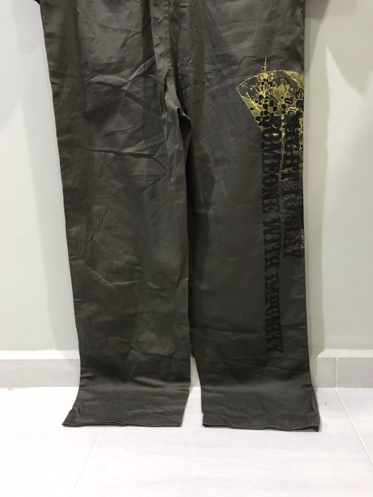 Karakuri Tamashii DIVINE RETRIBUTION Japan Big Samurai Girl Print Coverall Size US 41 - 15 Thumbnail