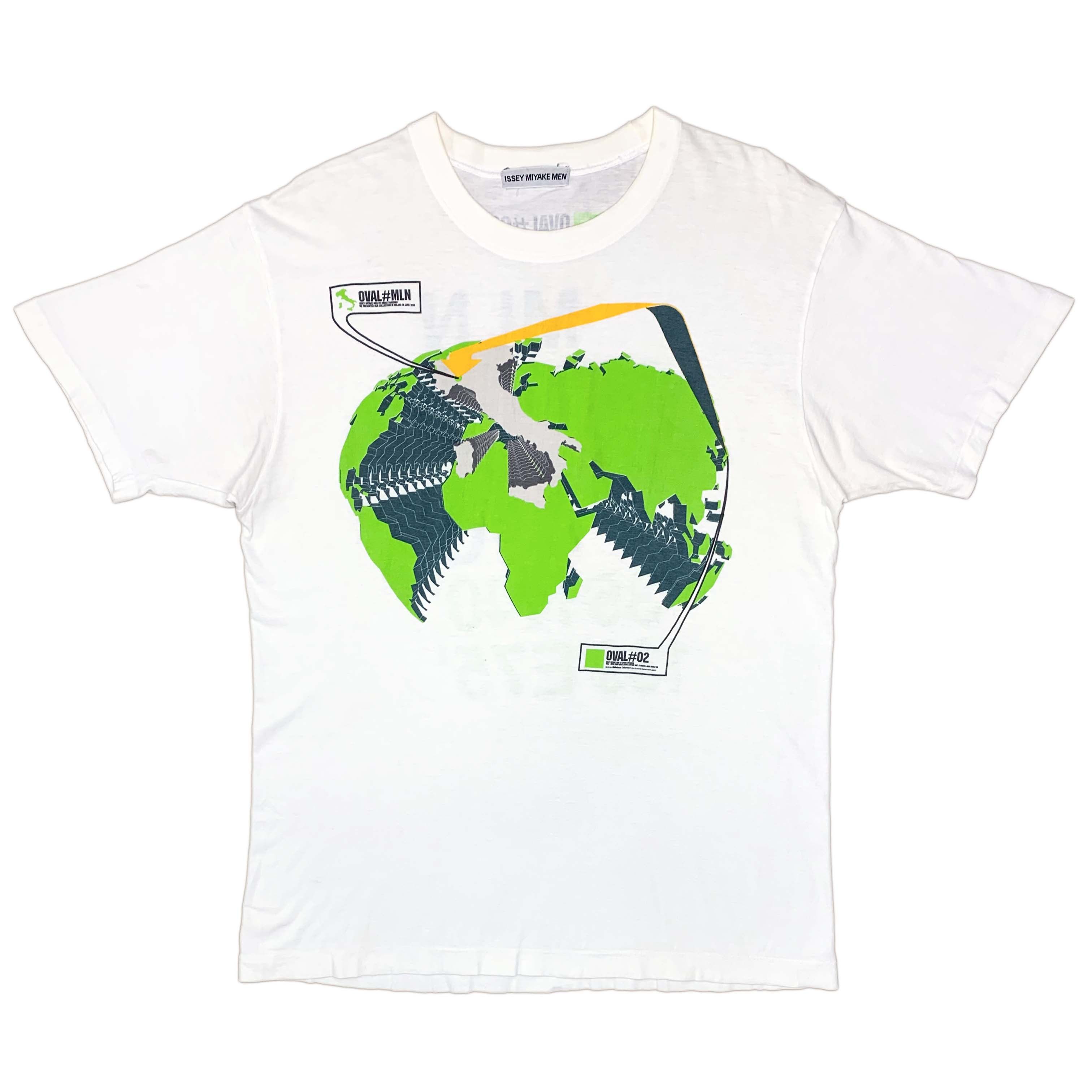 image of Issey Miyake Ss99 Oval 2: Shrunk Cotton T-Shirt Feat. Nobukazu Takemura in White (Size Medium)