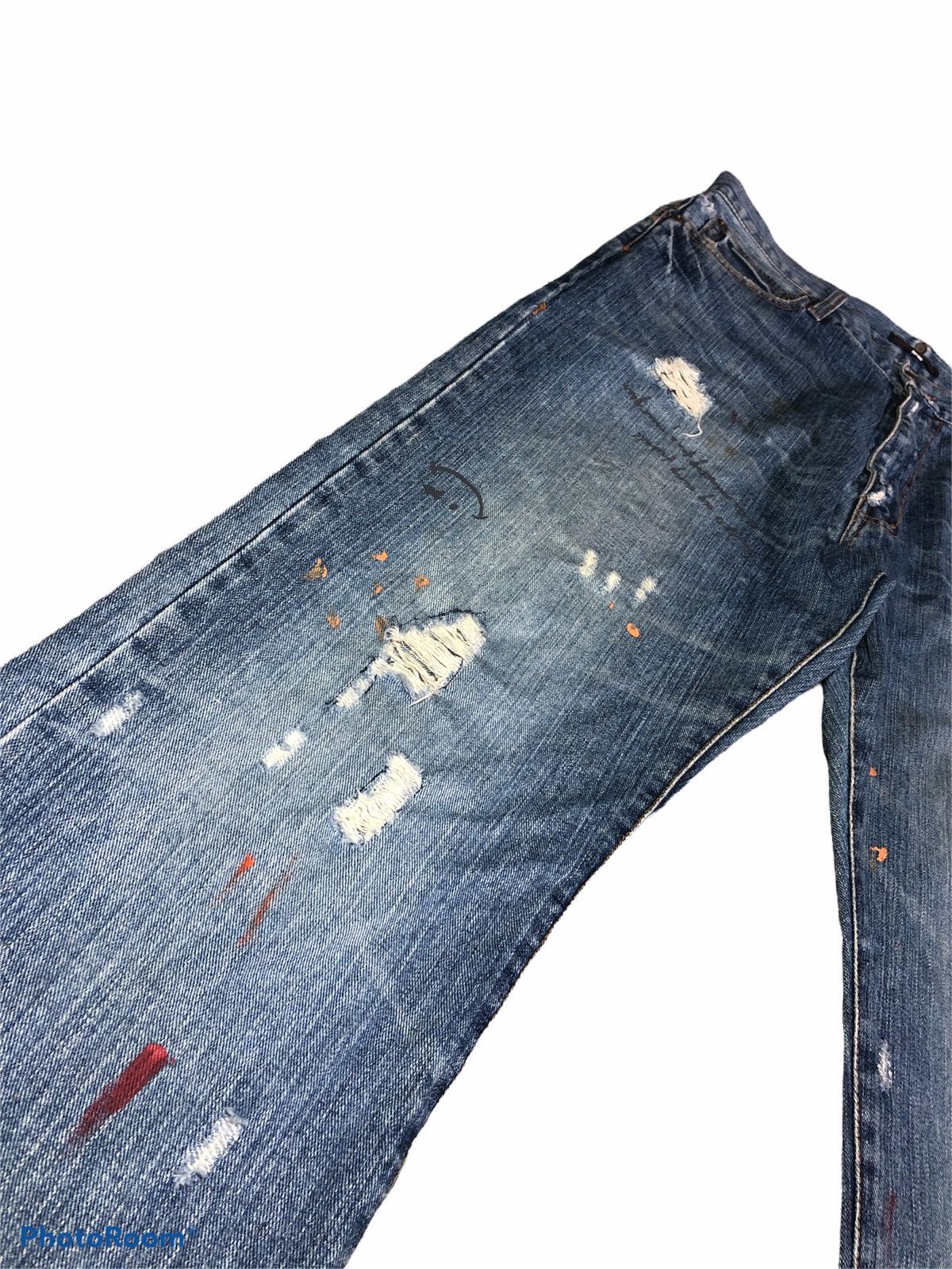 Other EXHIBITIONIST DISTRESSED PAINT SPLATTER DENIM Size US 33 - 6 Thumbnail