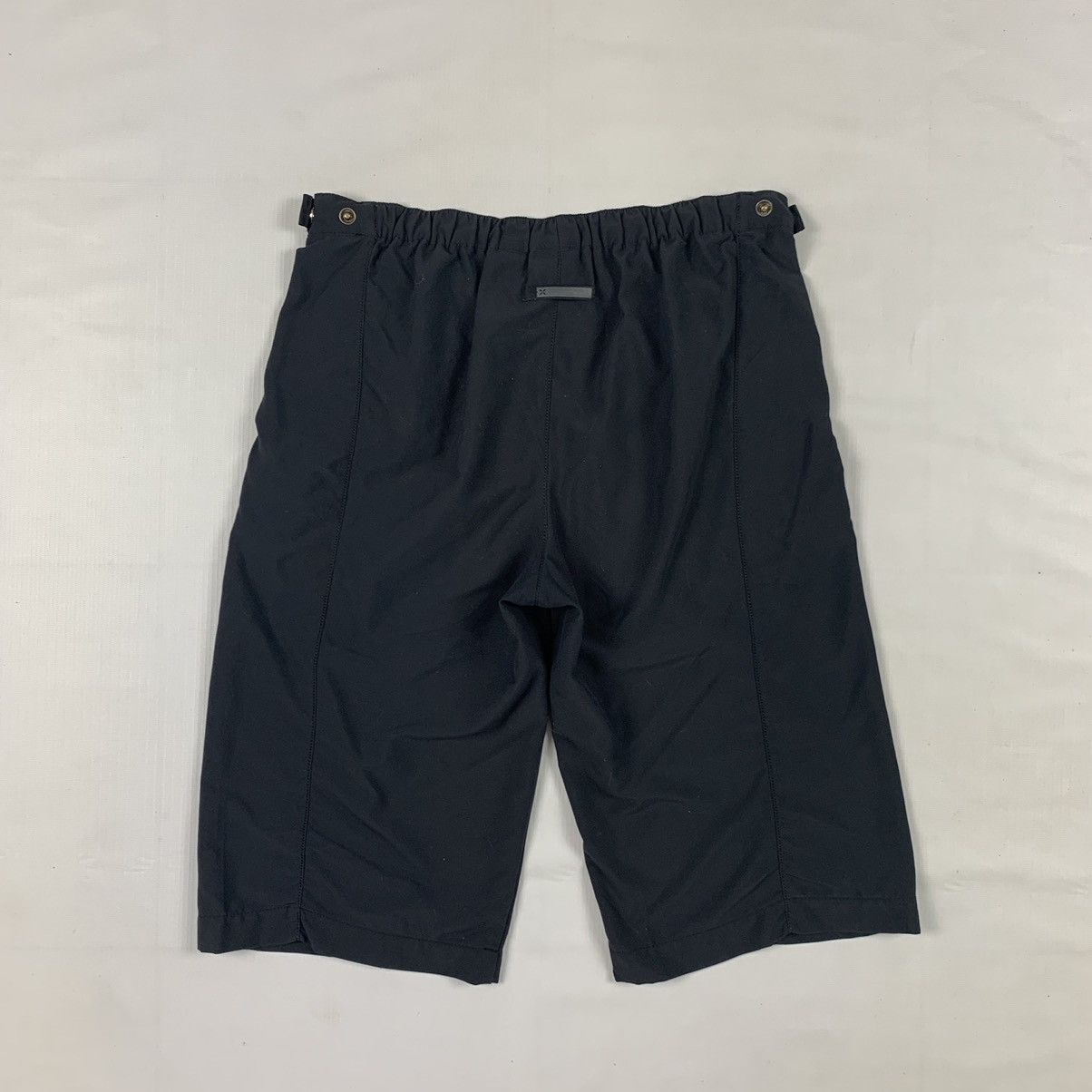 Nike Vintage Nike Short Sweat Pants Size US 30 / EU 46 - 6 Thumbnail