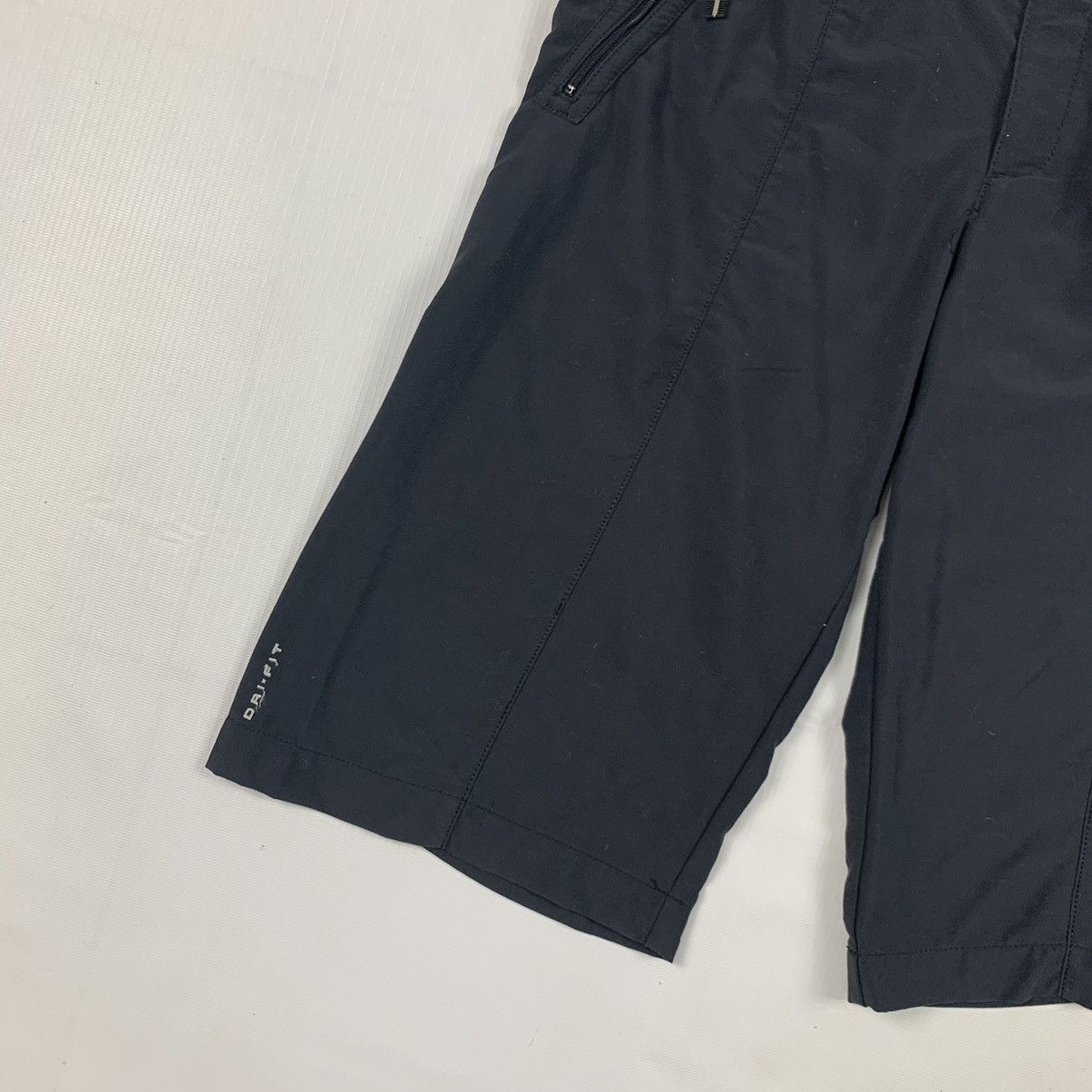 Nike Vintage Nike Short Sweat Pants Size US 30 / EU 46 - 2 Thumbnail