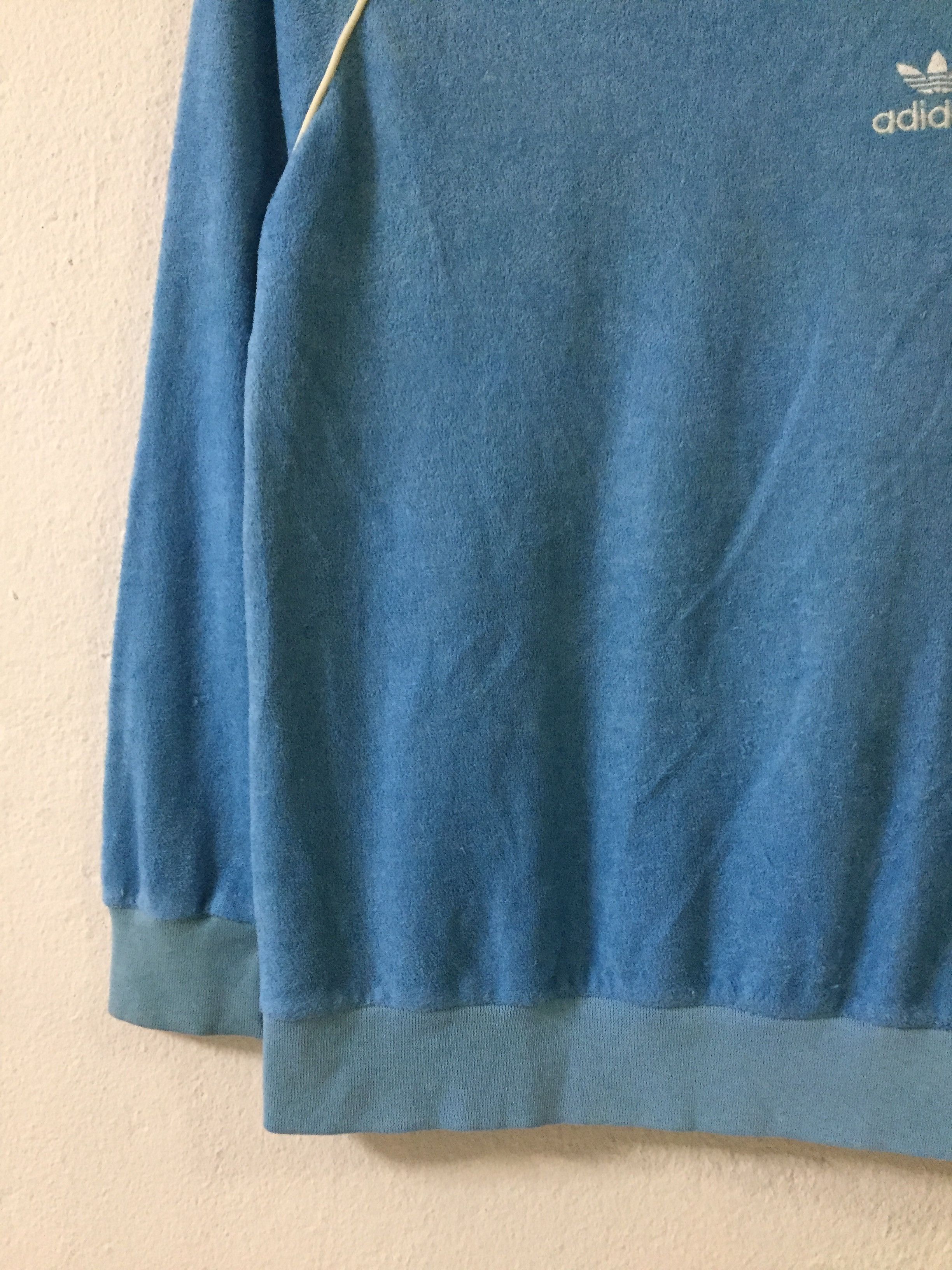 Adidas Vintage Adidas Sweatshirt Size US S / EU 44-46 / 1 - 3 Thumbnail