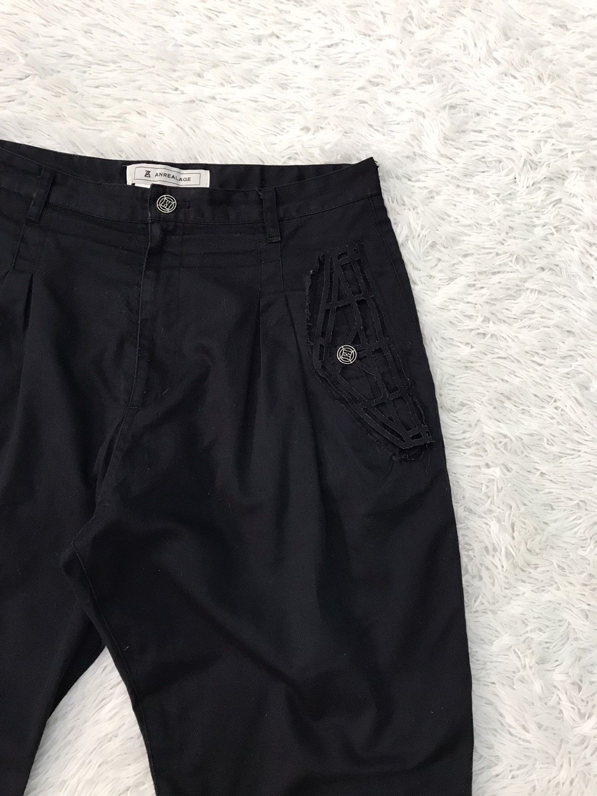 ANREALAGE Anrealage Cutting Art Pockets Cropped Style Pant Size US 31 - 5 Thumbnail