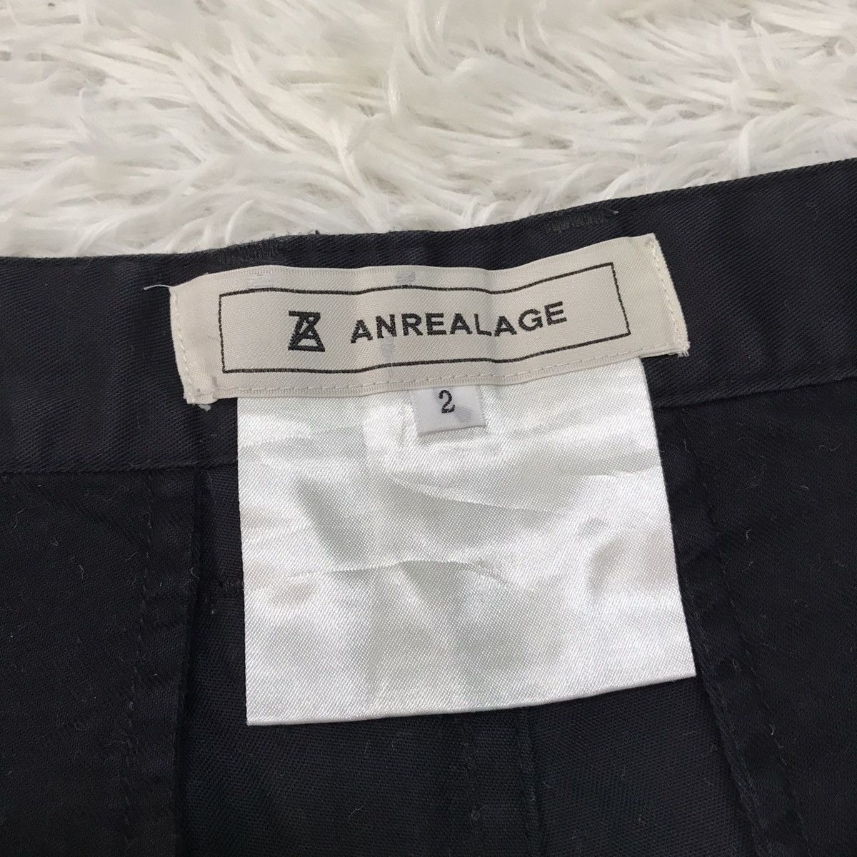 ANREALAGE Anrealage Cutting Art Pockets Cropped Style Pant Size US 31 - 18 Thumbnail