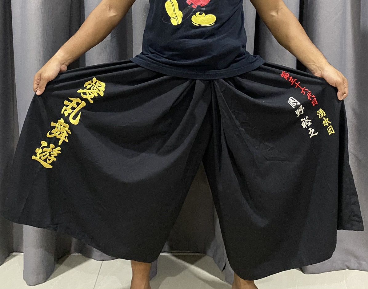 Japanese Brand Vintage Japanese Traditional Hakama embroidery Wide Pants Size US 32 / EU 48 - 11 Thumbnail