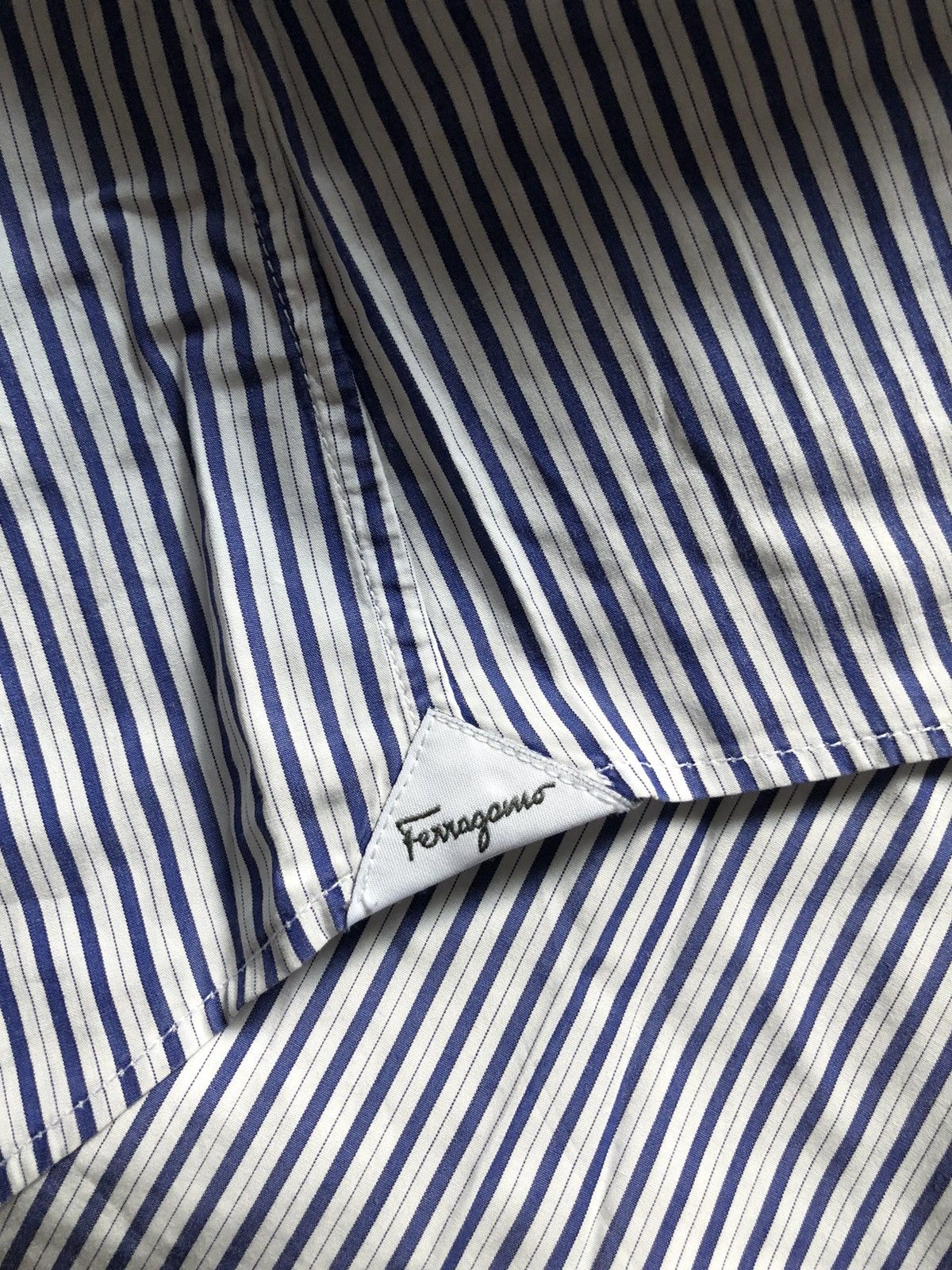 Salvatore Ferragamo Blue stripe shirts Size large Size US L / EU 52-54 / 3 - 3 Thumbnail