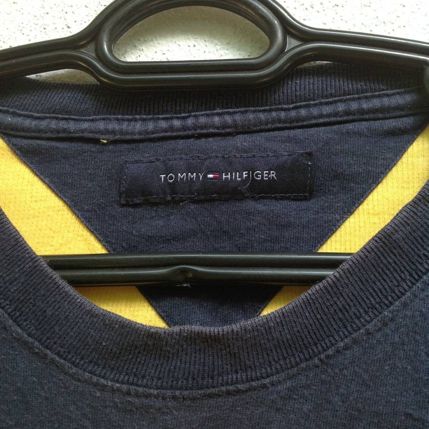 Tommy Hilfiger TOMMY HILFIGER COLOUR BLOCK T SHIRT Size US XL / EU 56 / 4 - 4 Thumbnail