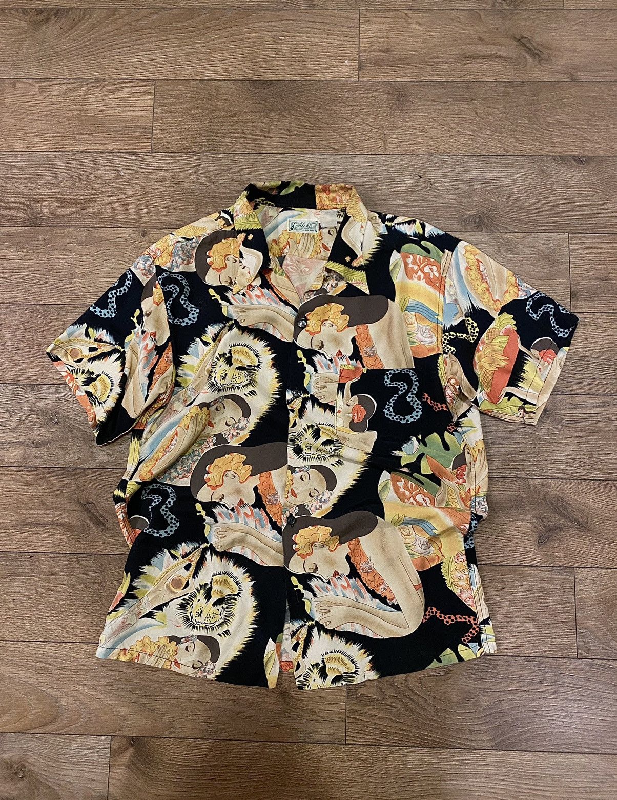 Sun Surf Sun Surf Special Edition “Macintosh Menu” | Grailed