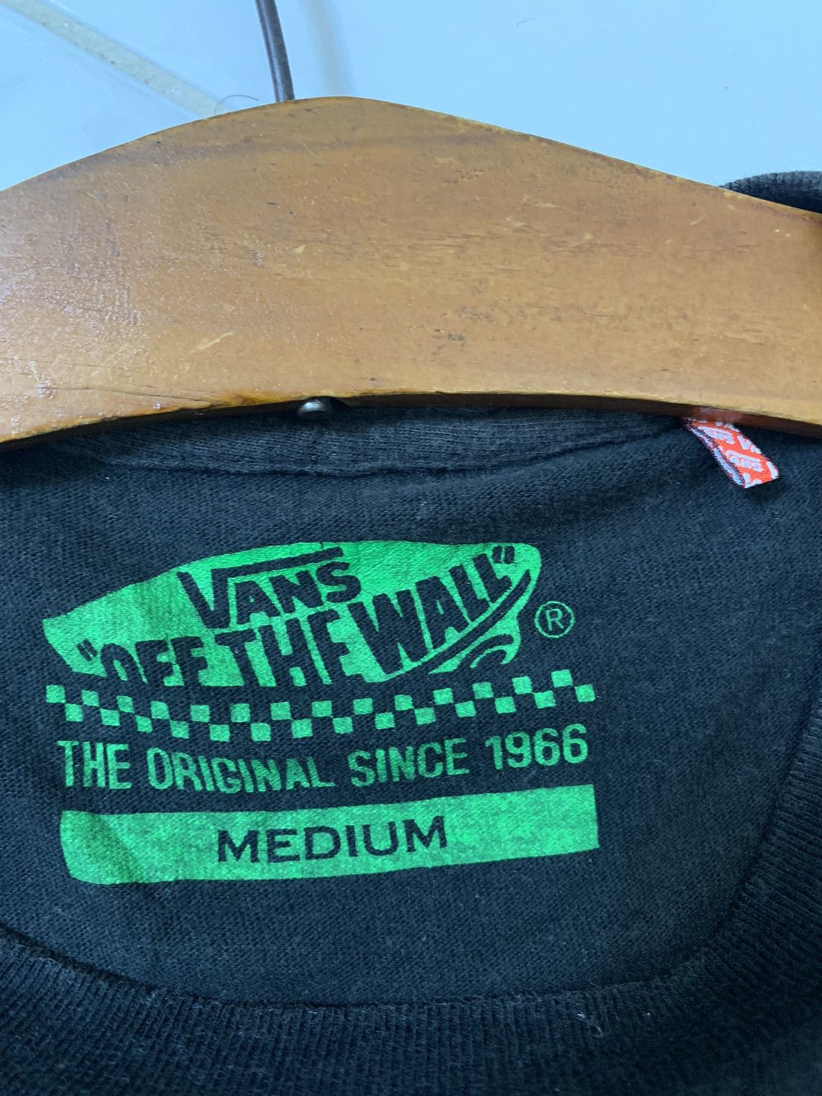 Vans Vans Off The Wall Spellout Tee Size US M / EU 48-50 / 2 - 6 Thumbnail
