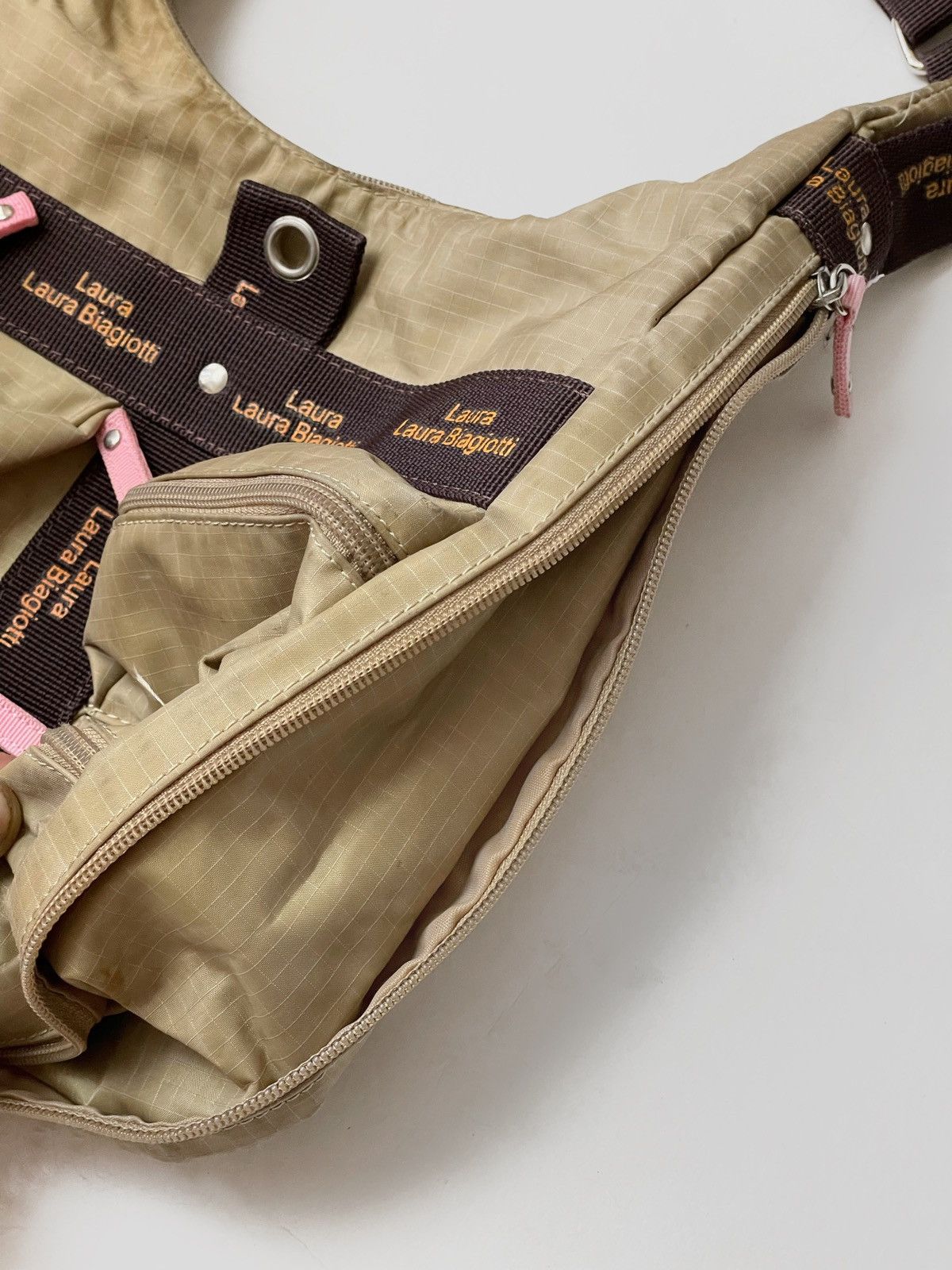 Japanese Brand Laura Biagiotti streetwear Japanese style bags Size ONE SIZE - 4 Thumbnail