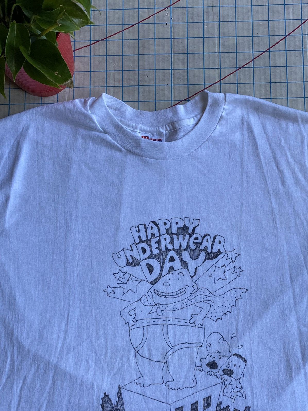 Vintage Vintage Captain Underpants Happy Underwear Day Tee Size XL Size US XL / EU 56 / 4 - 4 Thumbnail