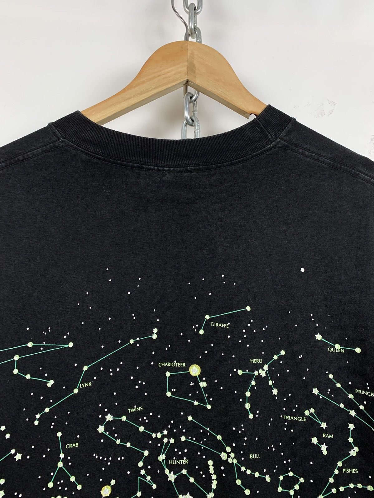 Vintage 1992 Vintage Heavenly Bodies Constellation Astronomy T-Shirt Size US L / EU 52-54 / 3 - 10 Thumbnail