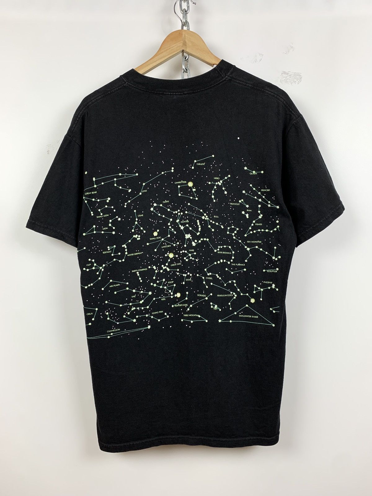 Vintage 1992 Vintage Heavenly Bodies Constellation Astronomy T-Shirt Size US L / EU 52-54 / 3 - 2 Thumbnail