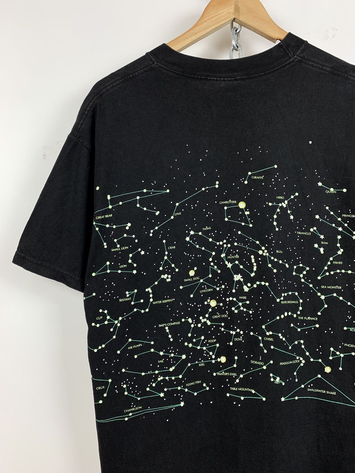Vintage 1992 Vintage Heavenly Bodies Constellation Astronomy T-Shirt Size US L / EU 52-54 / 3 - 8 Thumbnail