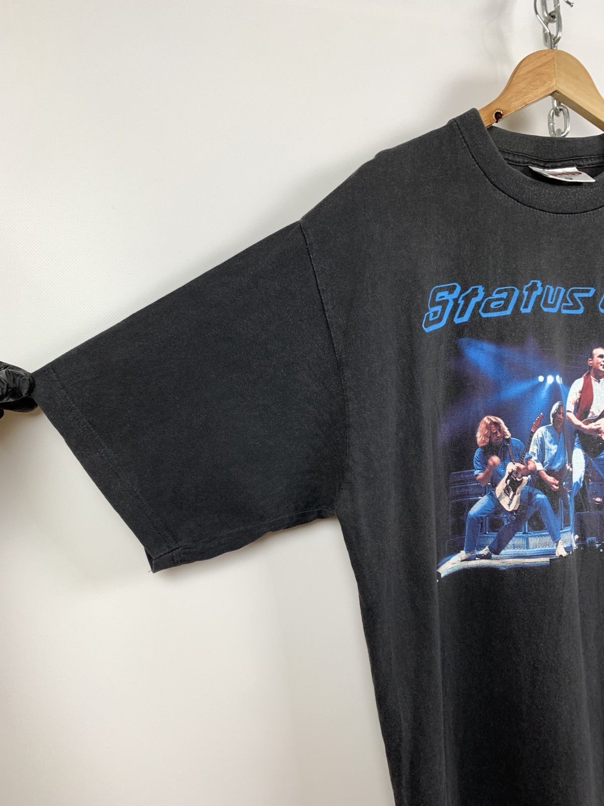 Band Tees 1996 Vintage Status Quo Can’t Stop Tour T-Shirt Size US XL / EU 56 / 4 - 10 Thumbnail