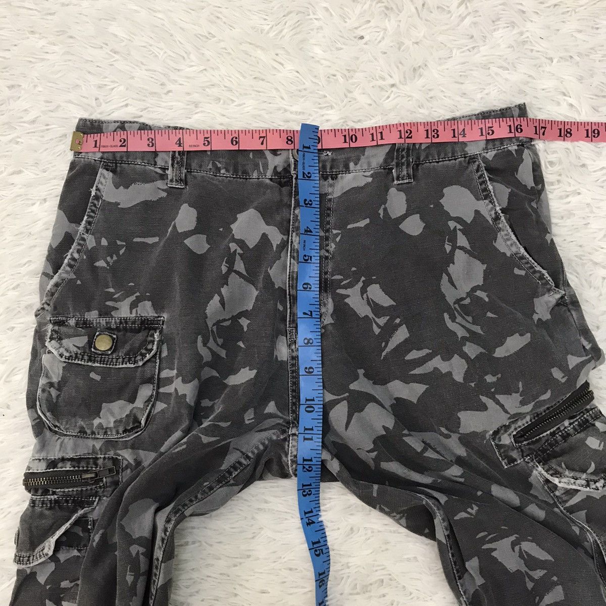Japanese Brand Camo Cargo Multipockets Pant Size US 33 - 17 Thumbnail