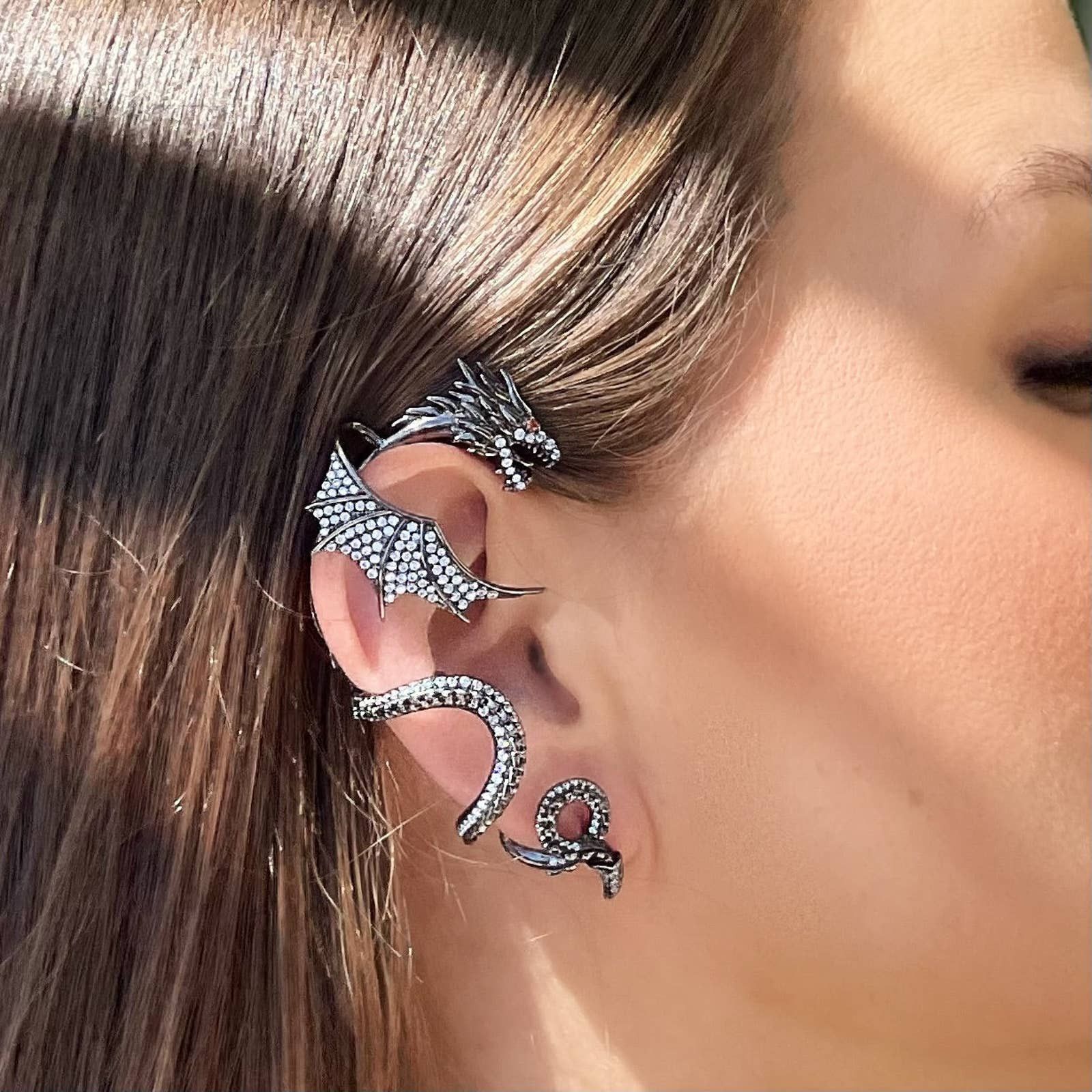 SINGLE STATEMENT DRAGON EAR JACKET - IRI Jewelry