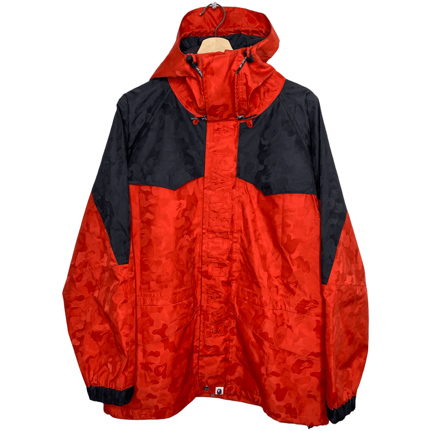 image of Bape x Goretex Jacquard Camo Gore-Tex Snowboard Jacket in Red, Men's (Size Medium)