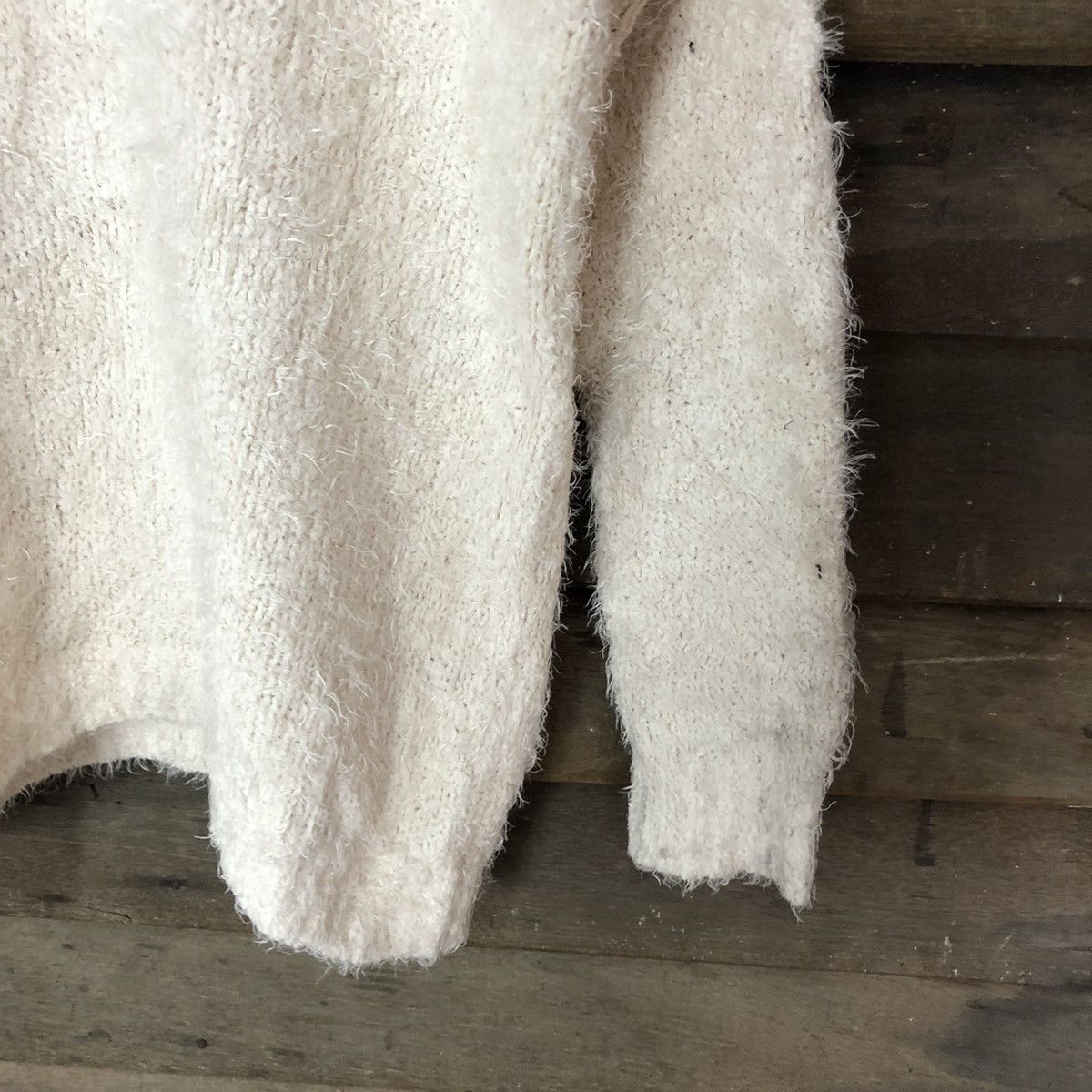 Homespun Knitwear × Japanese Brand × Vintage Sorridere White Shag Shaggy Fur Mohair Knitwear #6998 Size L / US 10 / IT 46 - 5 Thumbnail