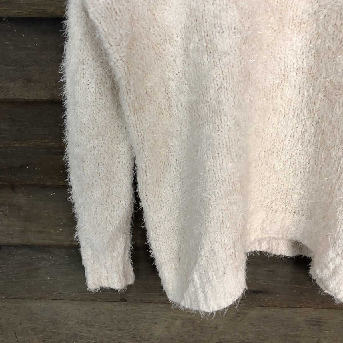Homespun Knitwear × Japanese Brand × Vintage Sorridere White Shag Shaggy Fur Mohair Knitwear #6998 Size L / US 10 / IT 46 - 4 Thumbnail