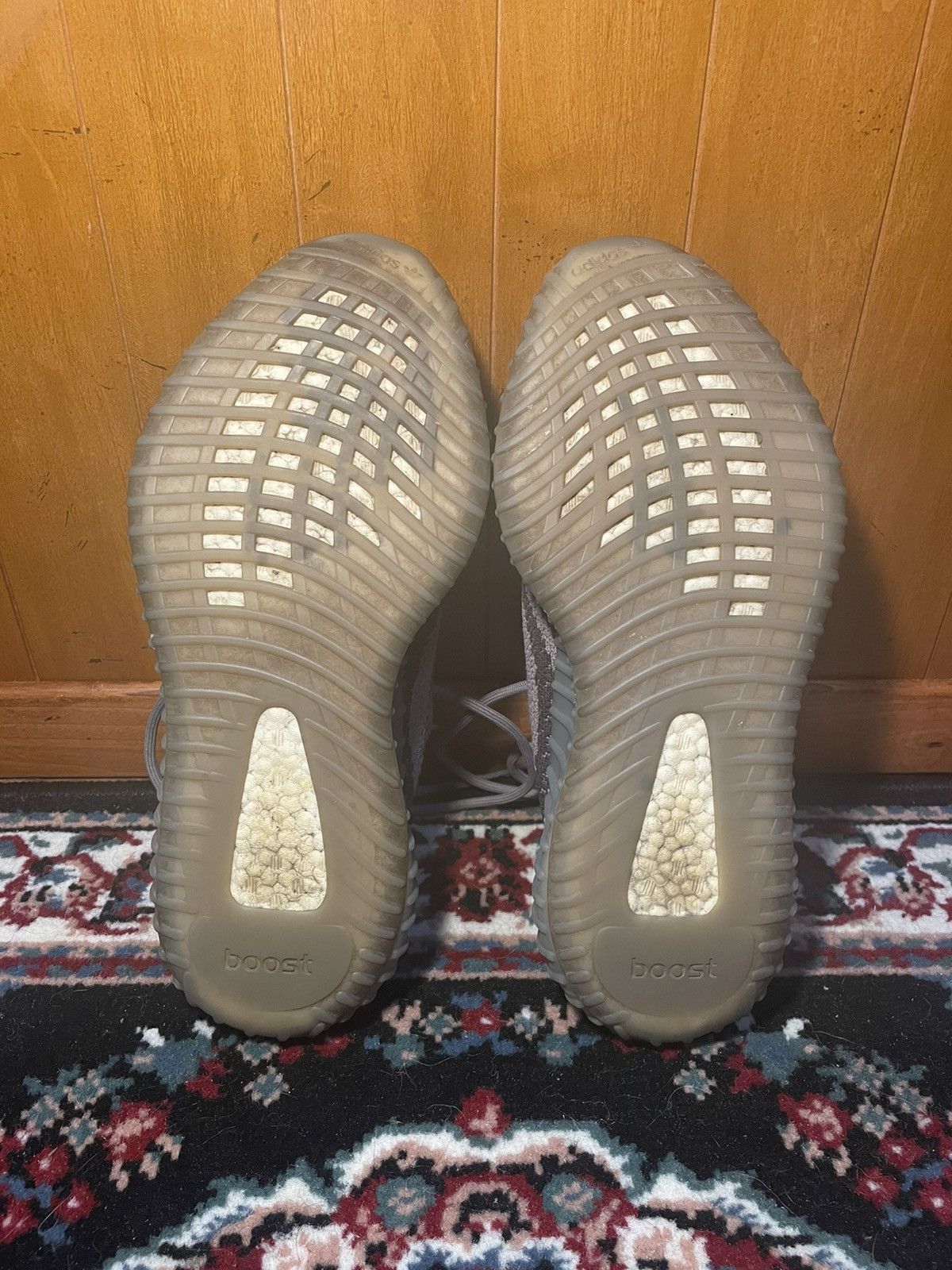 Adidas × Kanye West Yeezy 350 v2 Beluga 2.0 Size US 10 / EU 43 - 5 Thumbnail