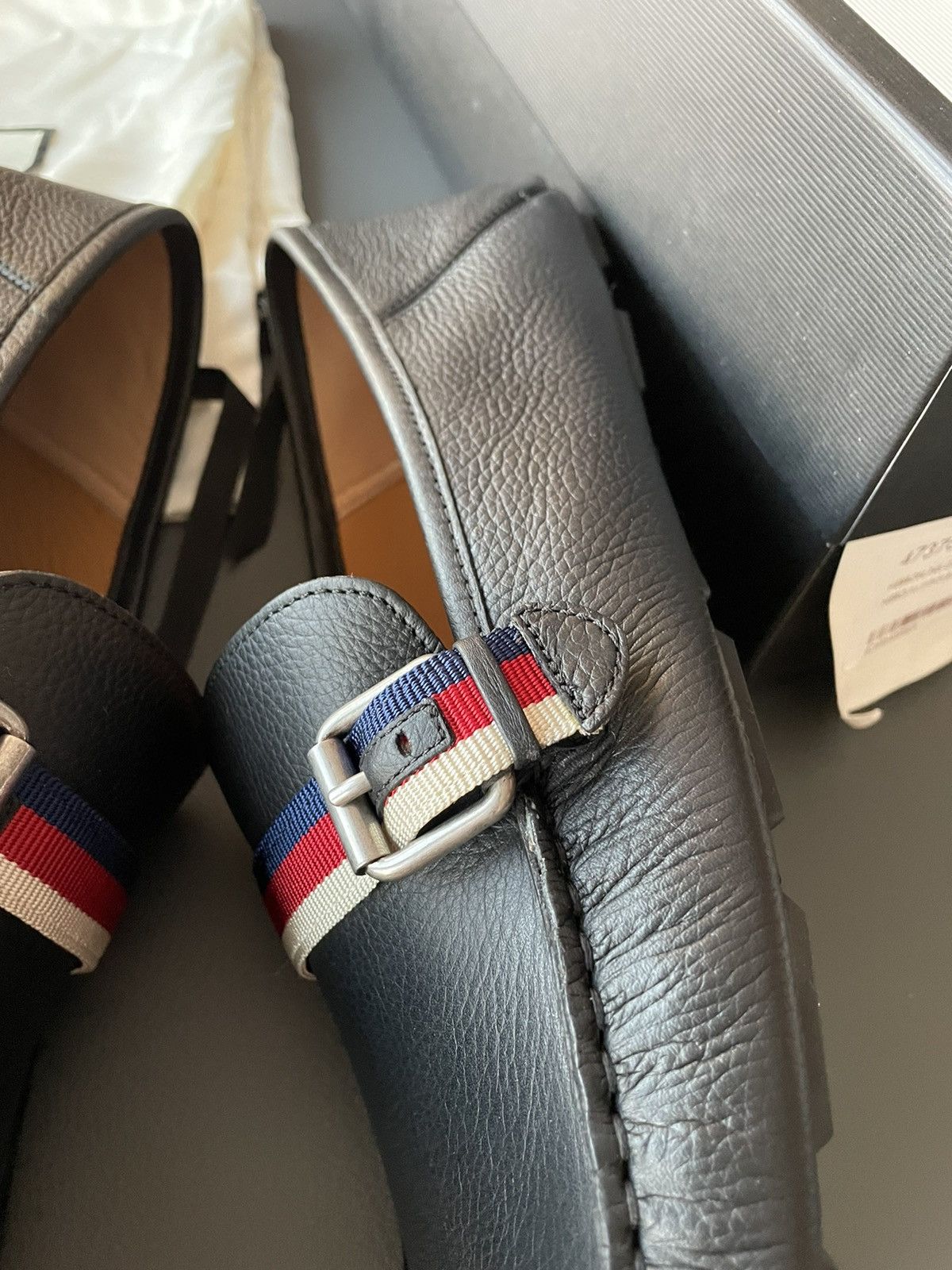 Gucci Rare Limited Super Runway Brand New Bee Leather Loafer Size US 10 / EU 43 - 10 Thumbnail