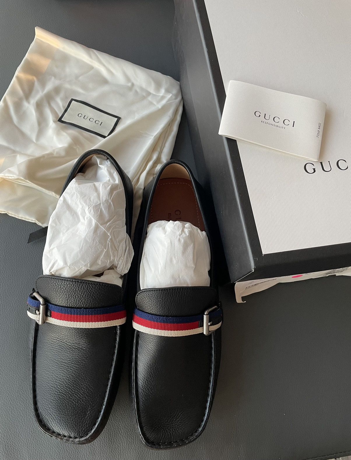 Gucci Rare Limited Super Runway Brand New Bee Leather Loafer Size US 10 / EU 43 - 1 Thumbnail