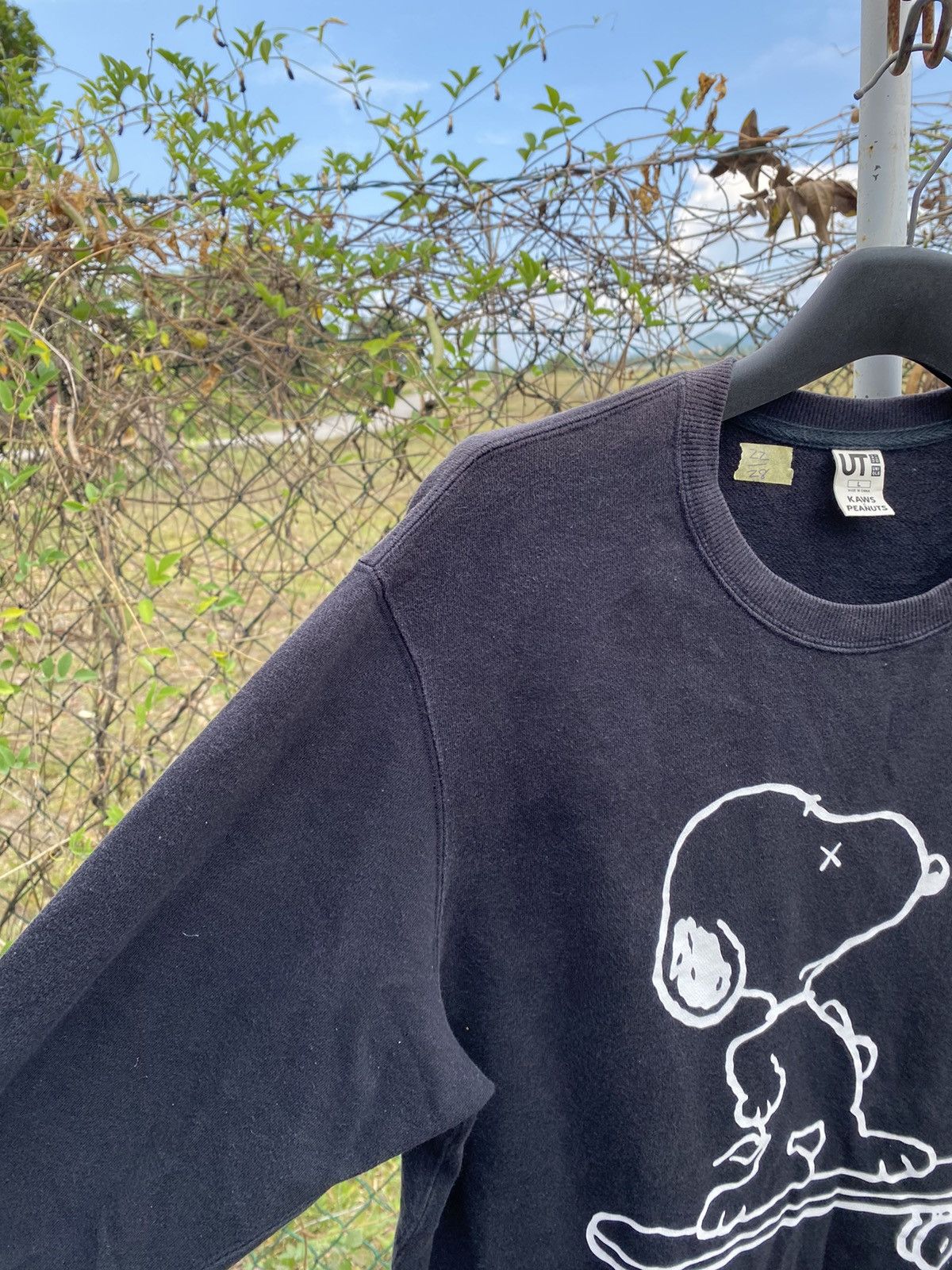 Kaws × Uniqlo Kaws X Peanuts Uniqlo UT Sweater Size US L / EU 52-54 / 3 - 4 Thumbnail