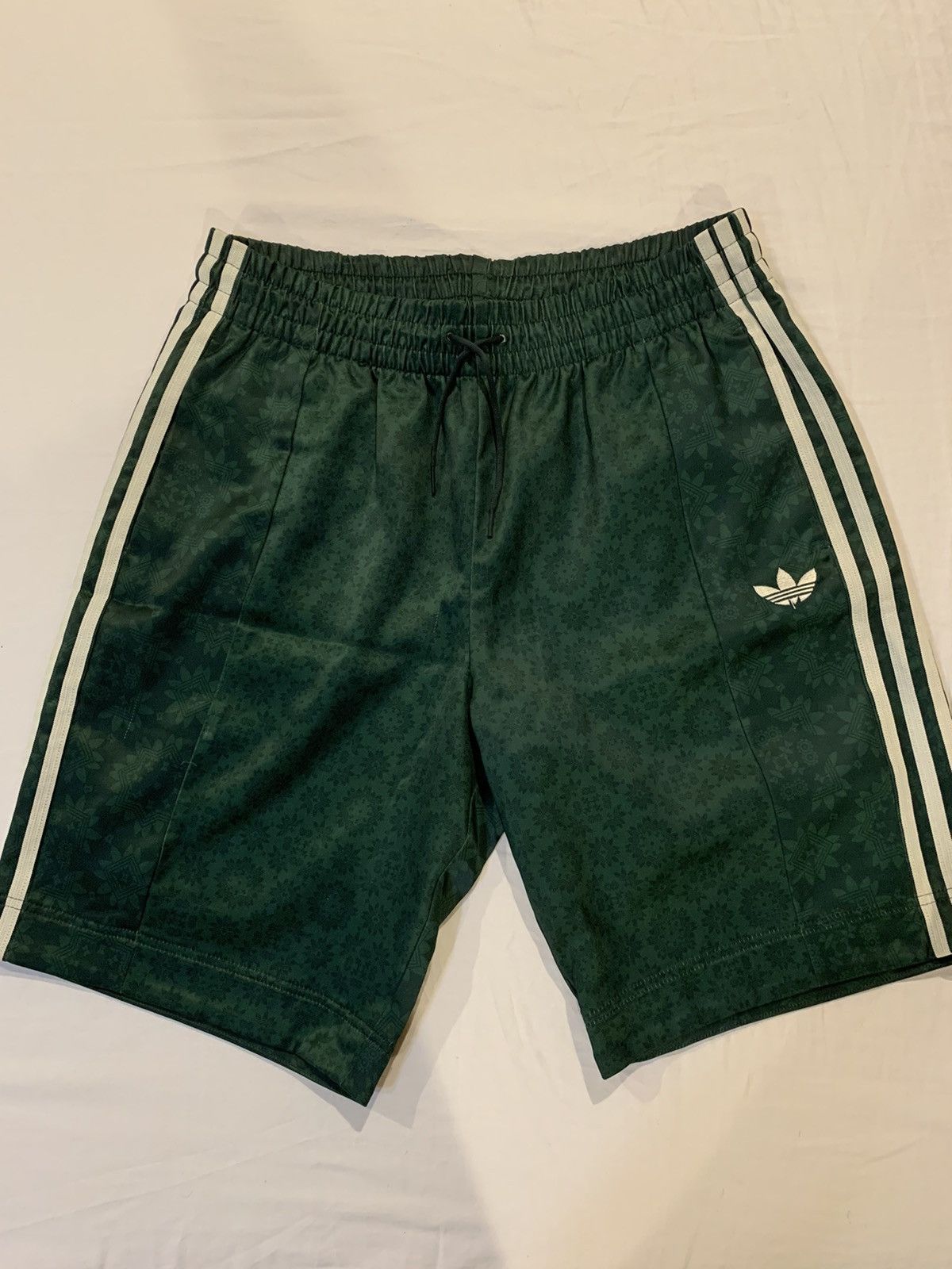 Seersucker shorts adidas deals