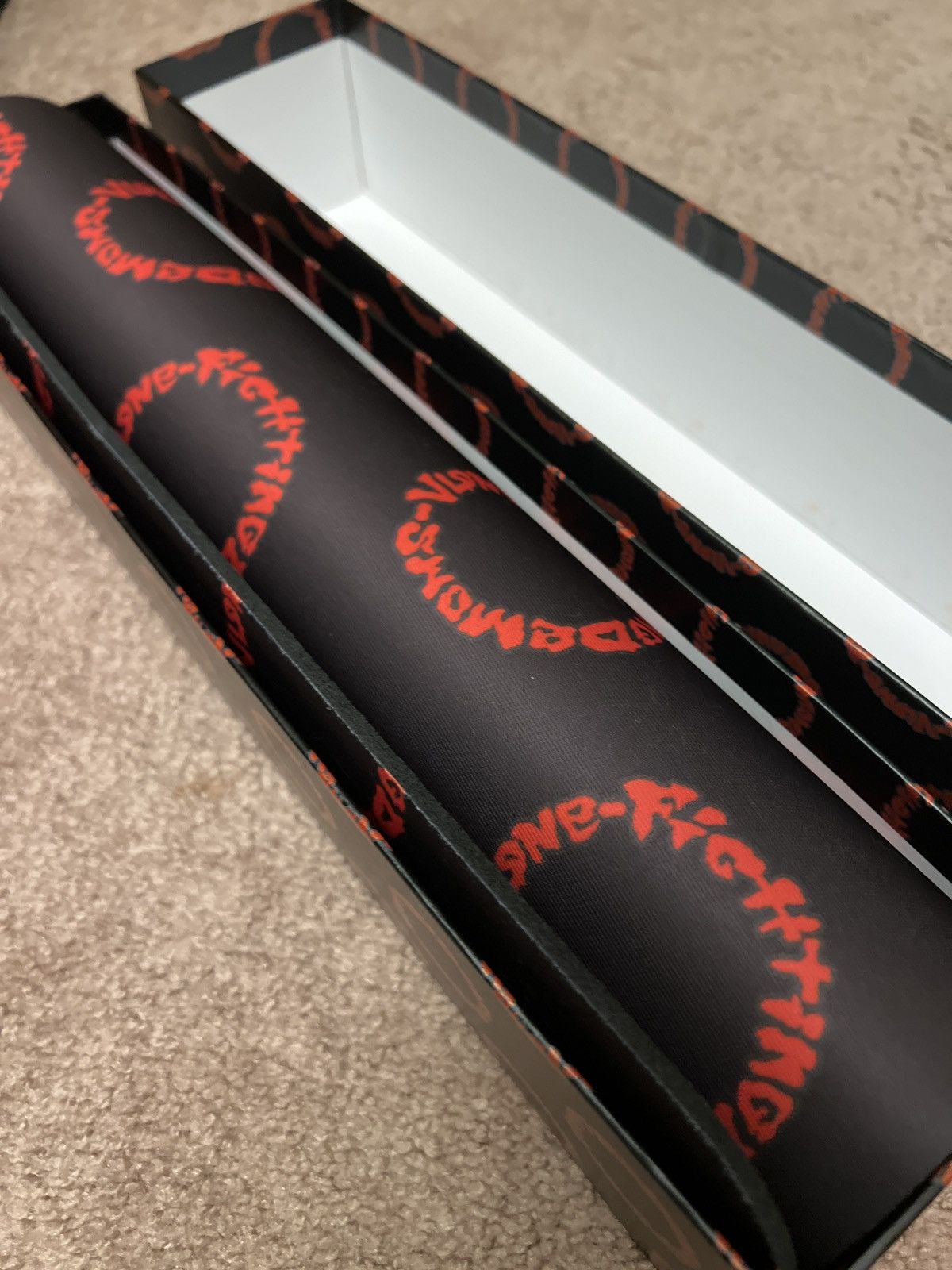 新品Juice wrld×VLONE CIRCLES MOUSEPAD 新品Juice wrld×VLONE CIRCLES MOUSEPAD - メルカリ