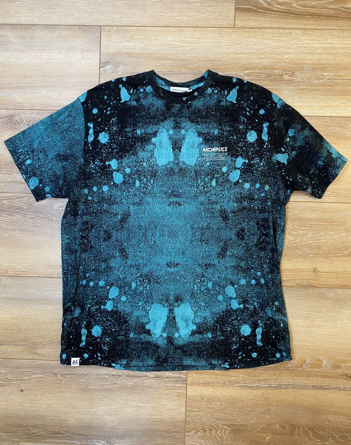 Akomplice AKOMPLICE TYE DYE T SHIRT Size US XXL / EU 58 / 5 - 1 Thumbnail