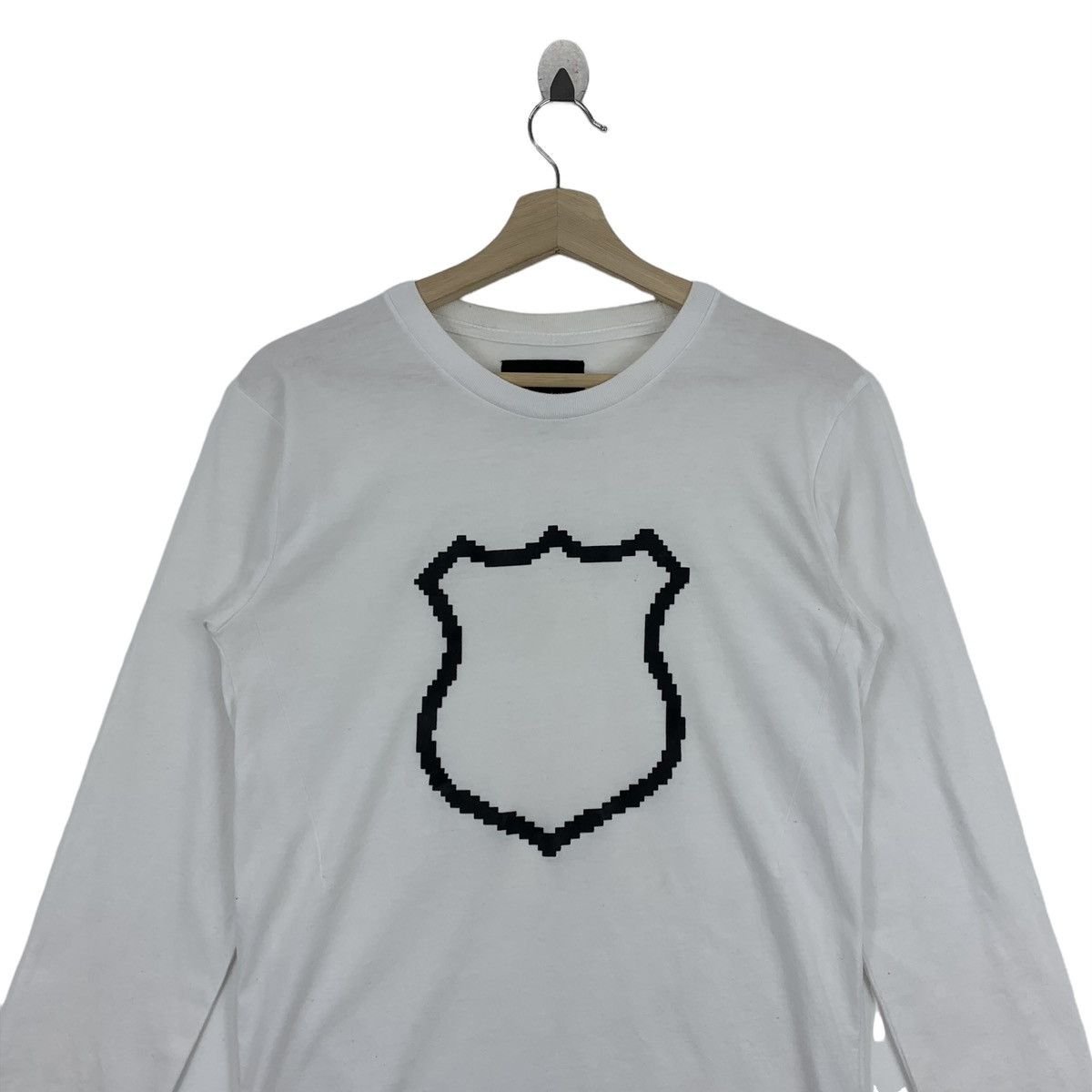 Japanese Brand × Number (N)ine Rare NUMBERNINE Crest logo Japanese Brand Men Tees Size US S / EU 44-46 / 1 - 2 Thumbnail