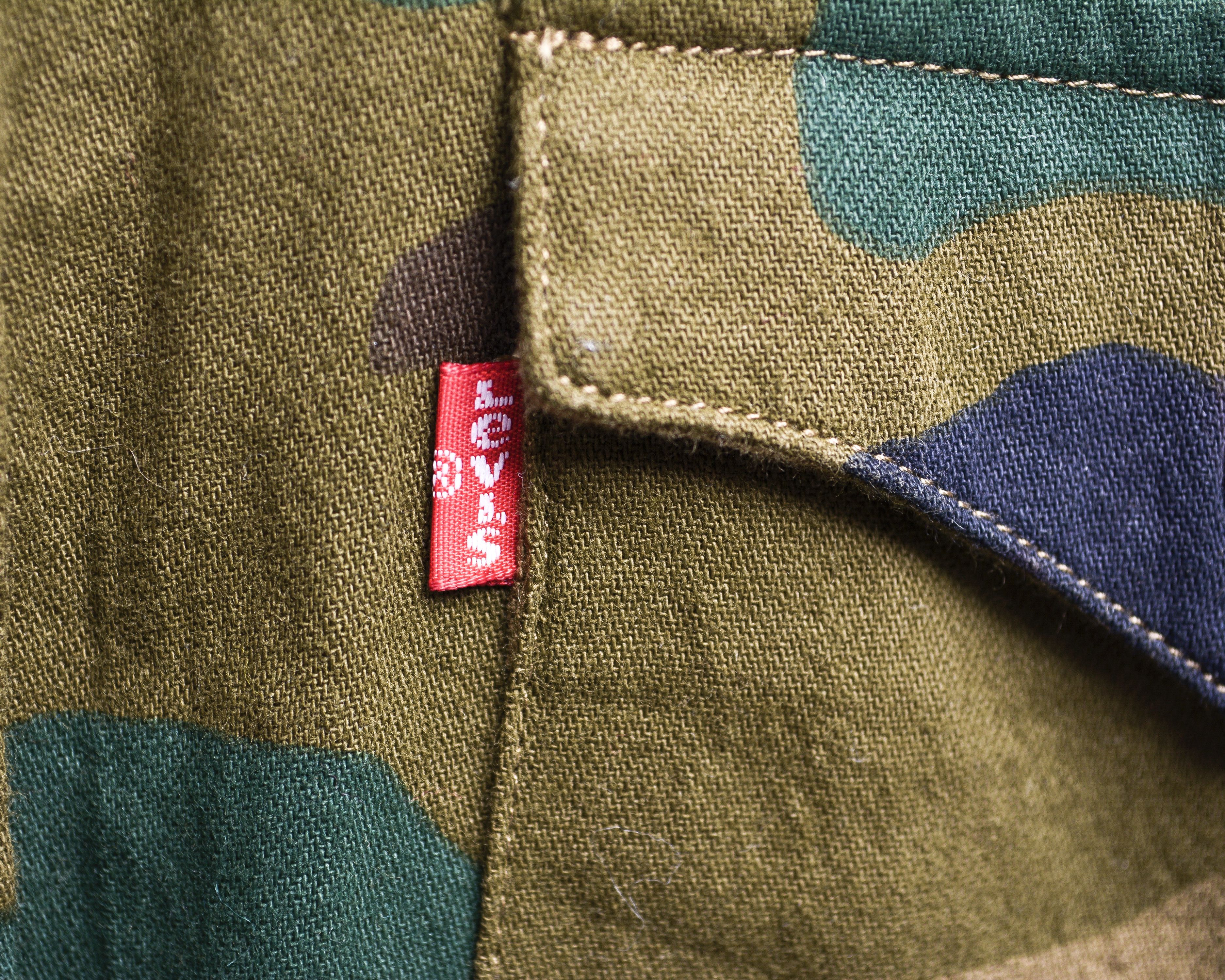 Levi's S Camo Shirt Spellout Logo Long Sleeve Casual Army Combats Size US S / EU 44-46 / 1 - 4 Thumbnail