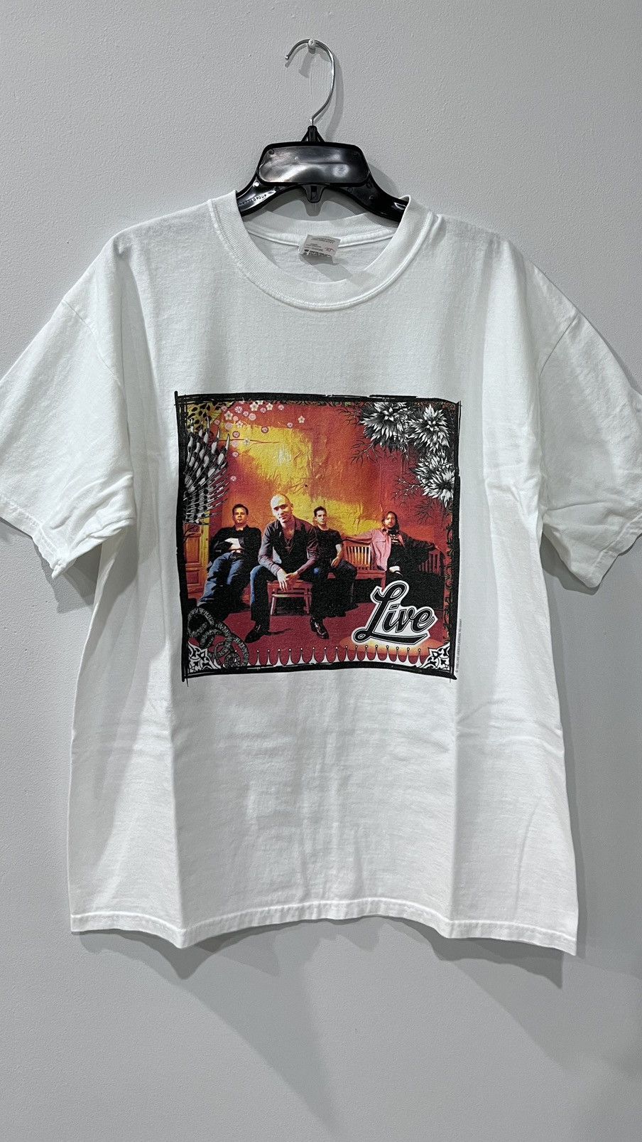 Band Tees × Vintage Live World Tour 2000 “The Distance to Here” Size XL Size US XL / EU 56 / 4 - 1 Thumbnail