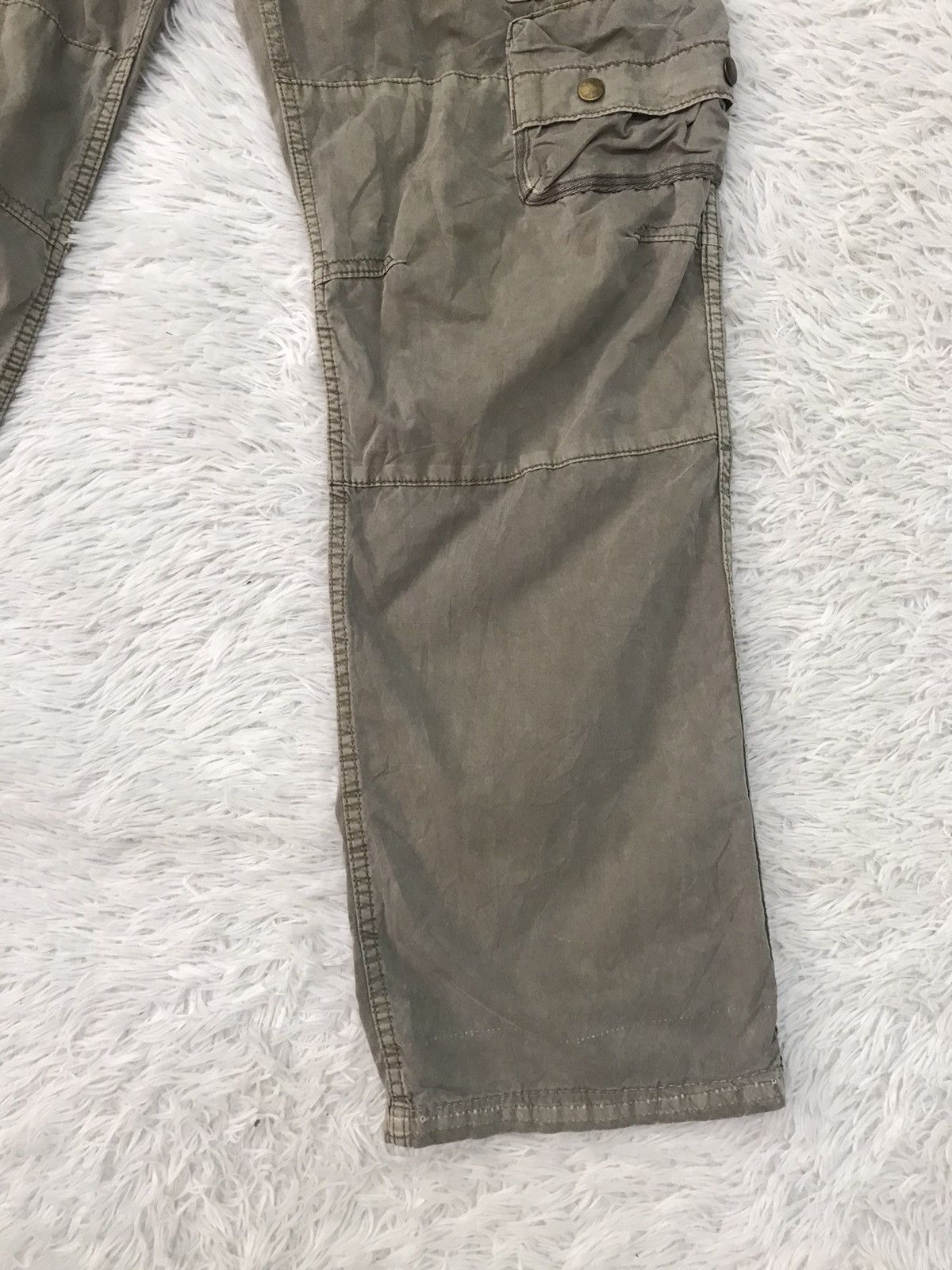 Uniqlo Uniqlo Cargo Multipockets Pant Size US 37 - 4 Thumbnail