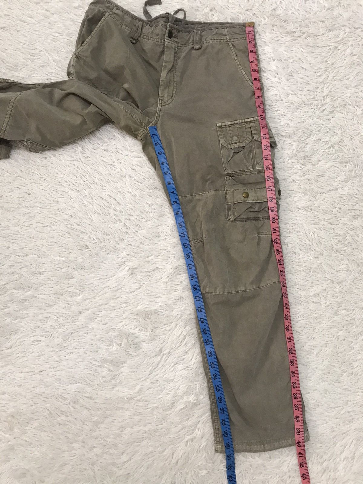 Uniqlo Uniqlo Cargo Multipockets Pant Size US 37 - 19 Thumbnail
