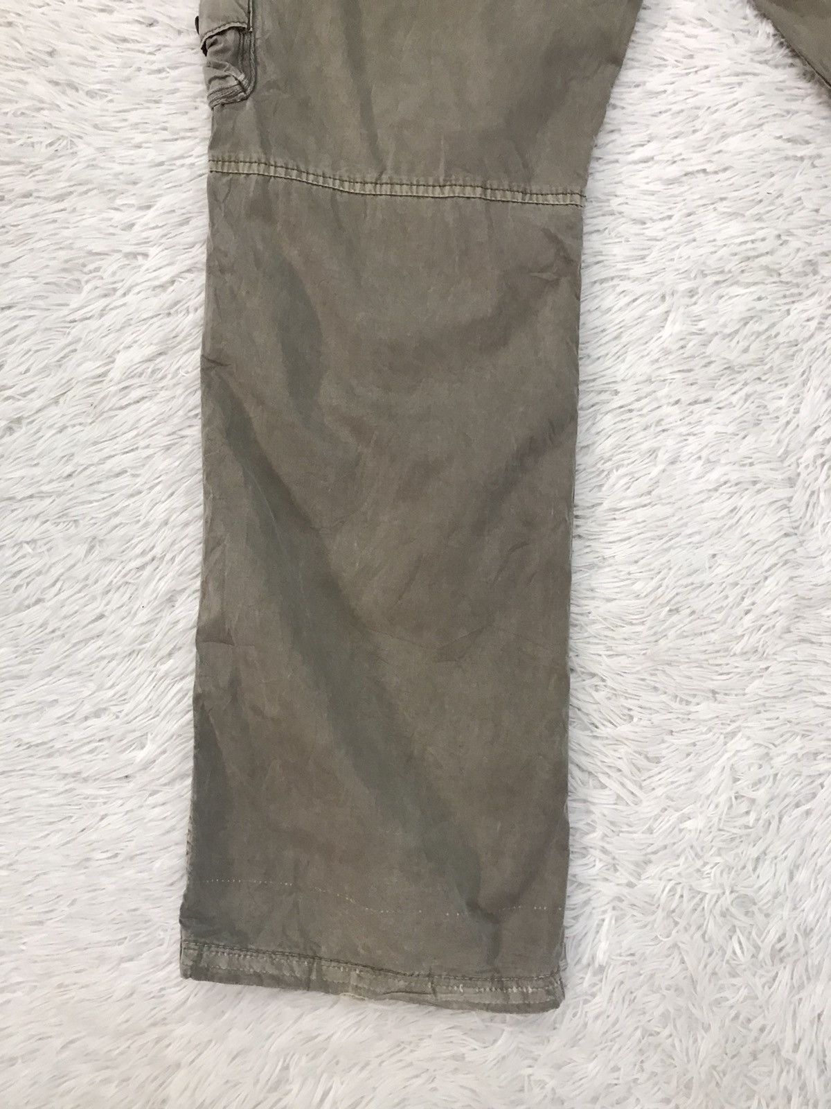 Uniqlo Uniqlo Cargo Multipockets Pant Size US 37 - 11 Thumbnail