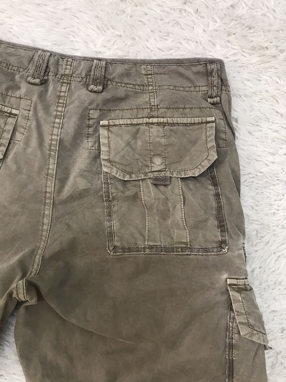 Uniqlo Uniqlo Cargo Multipockets Pant Size US 37 - 15 Thumbnail