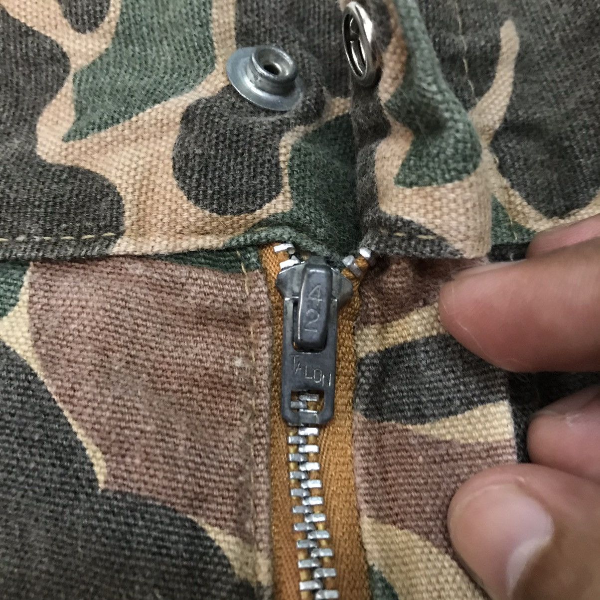 Vintage Vintage Camo Military Pant With Talon Zip & Scovill Button Size US 33 - 14 Thumbnail