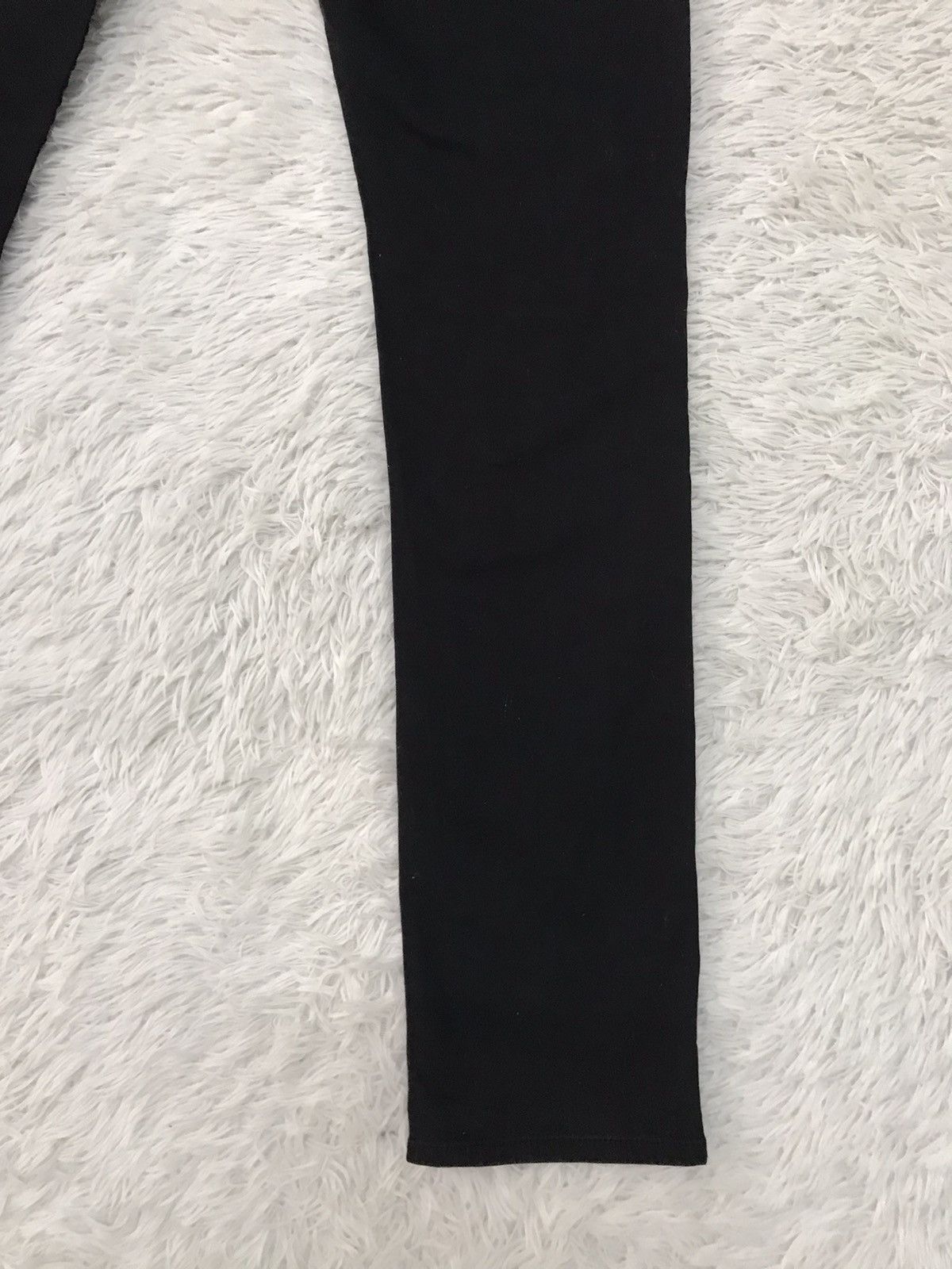 Divided × H&M Skinny Distress H&M Divided Pant Size US 33 - 10 Thumbnail