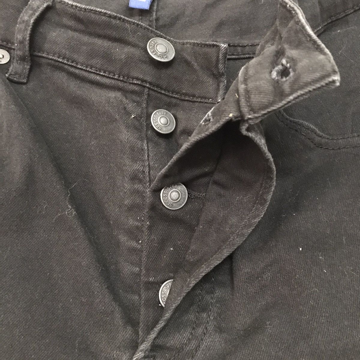 Divided × H&M Skinny Distress H&M Divided Pant Size US 33 - 16 Thumbnail