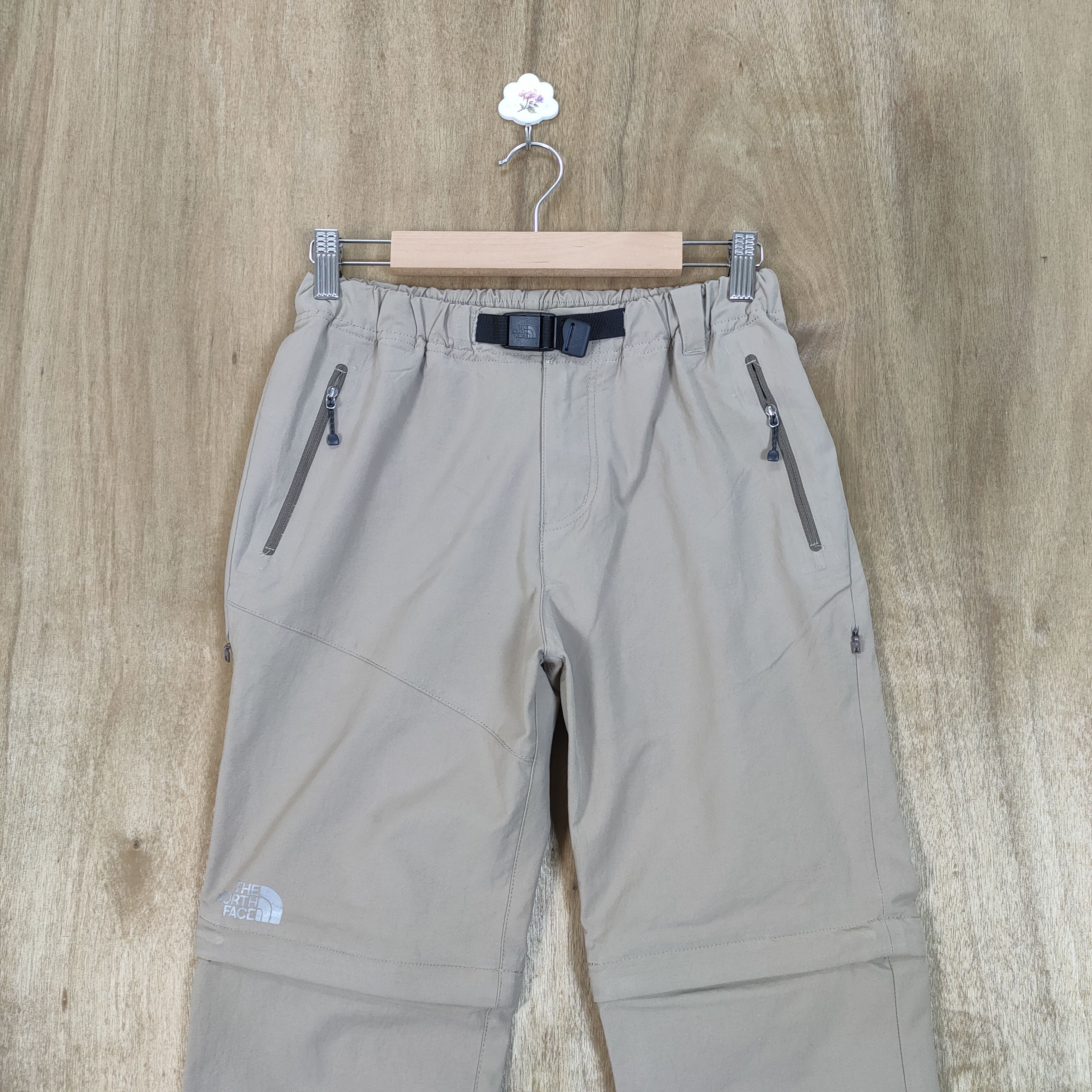 The North Face SIZE 24!! THE NORTH FACE CARGO PANTS Size US 26 / EU 42 - 2 Thumbnail