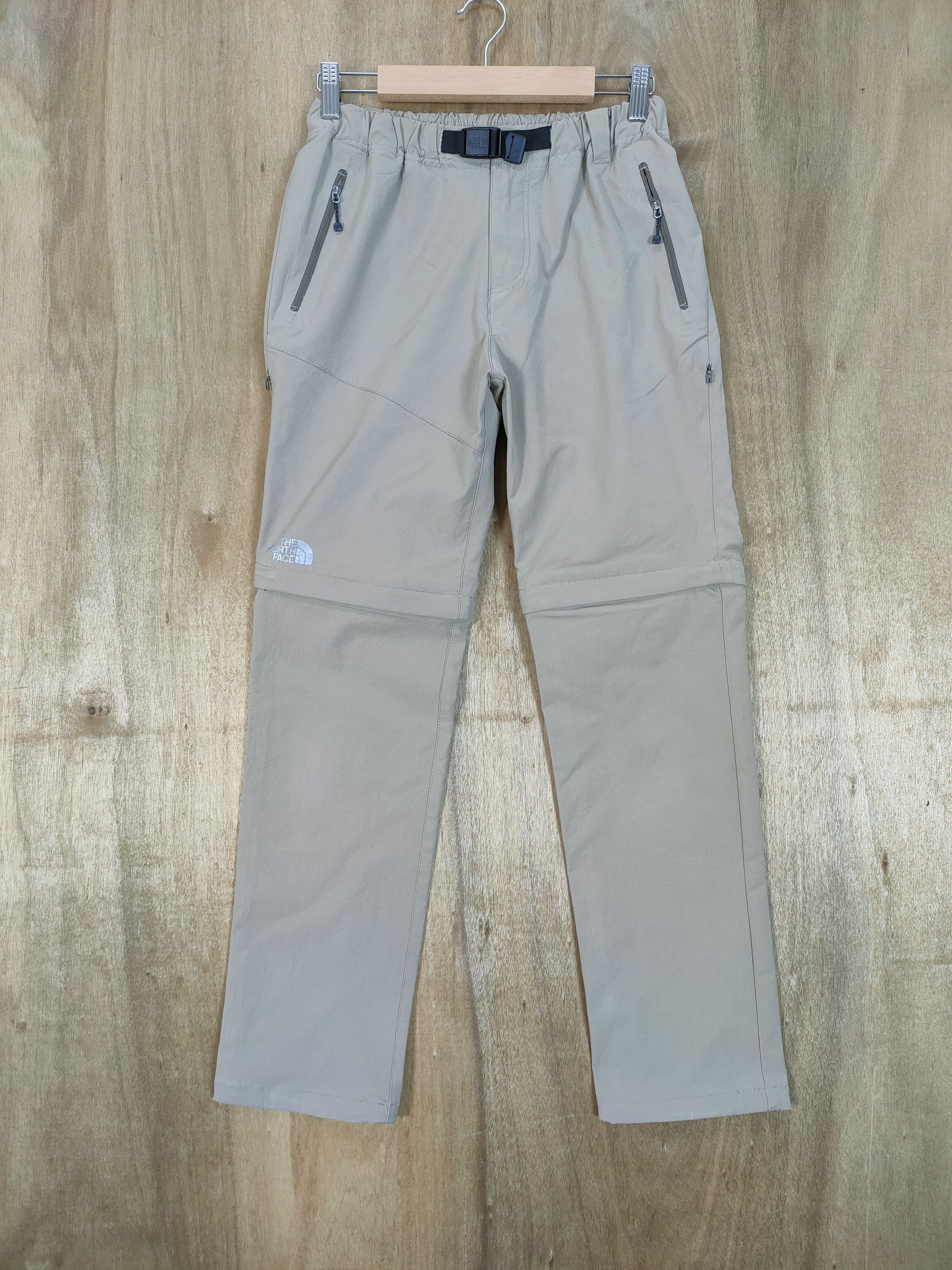 The North Face SIZE 24!! THE NORTH FACE CARGO PANTS Size US 26 / EU 42 - 1 Thumbnail