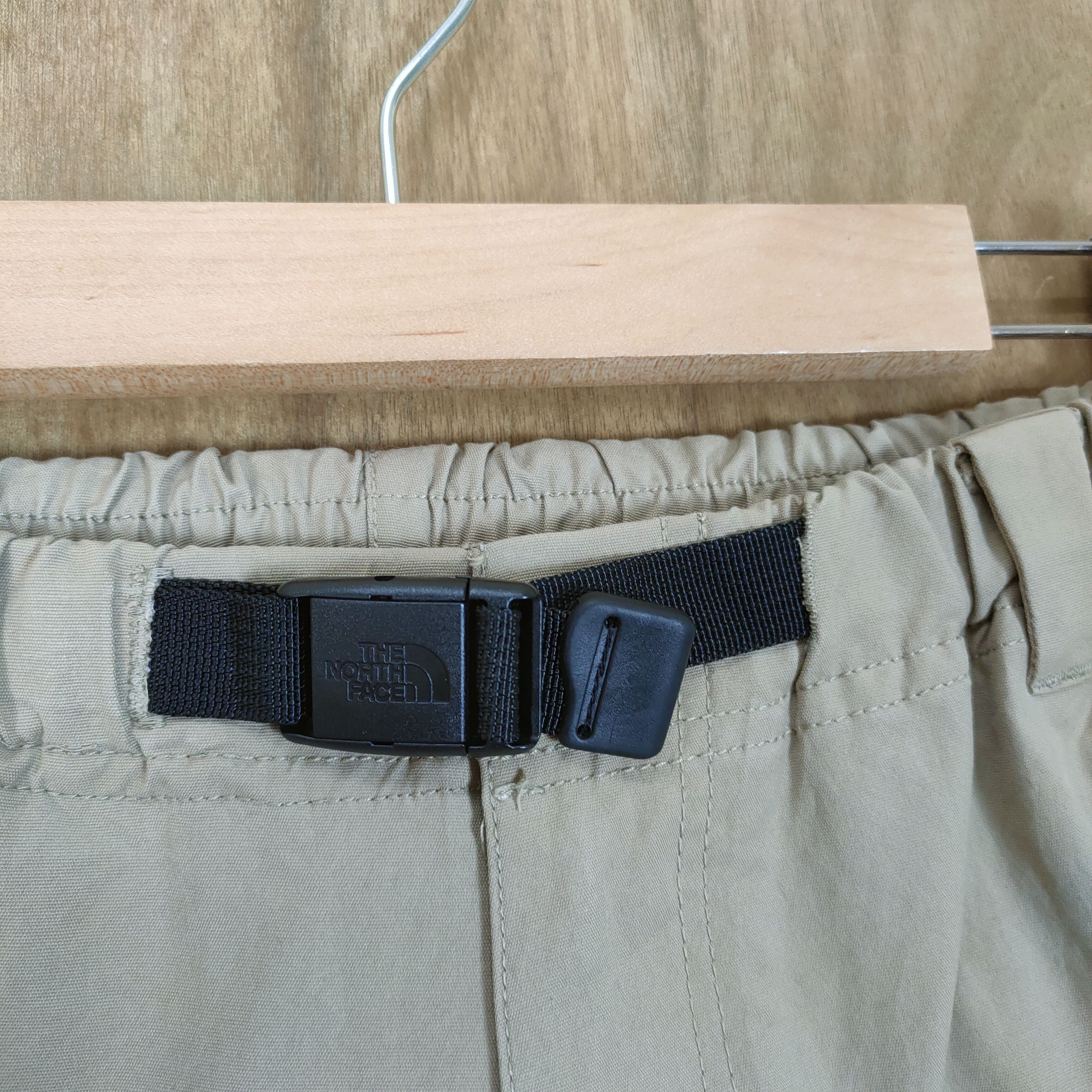 The North Face SIZE 24!! THE NORTH FACE CARGO PANTS Size US 26 / EU 42 - 5 Thumbnail