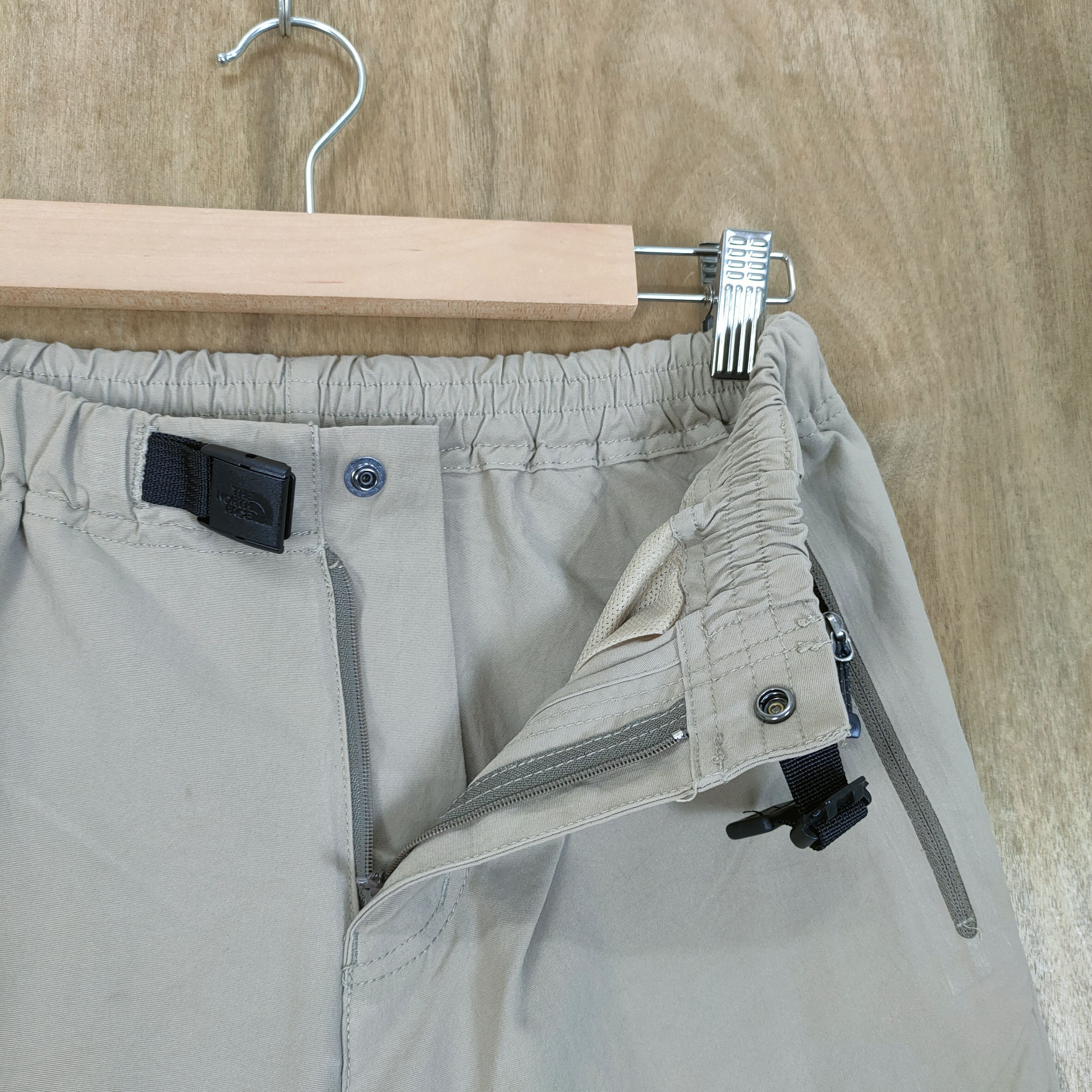 The North Face SIZE 24!! THE NORTH FACE CARGO PANTS Size US 26 / EU 42 - 10 Thumbnail