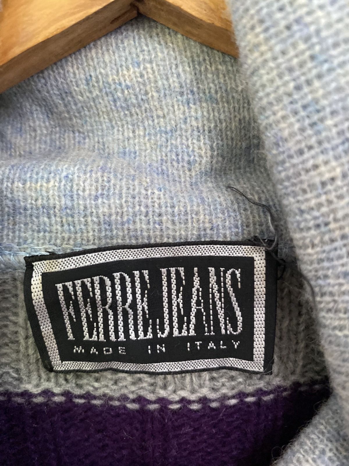 Ferre × Gianfranco Ferre 90s Ferre candi color turtle neck crop Size S / US 4 / IT 40 - 11 Thumbnail